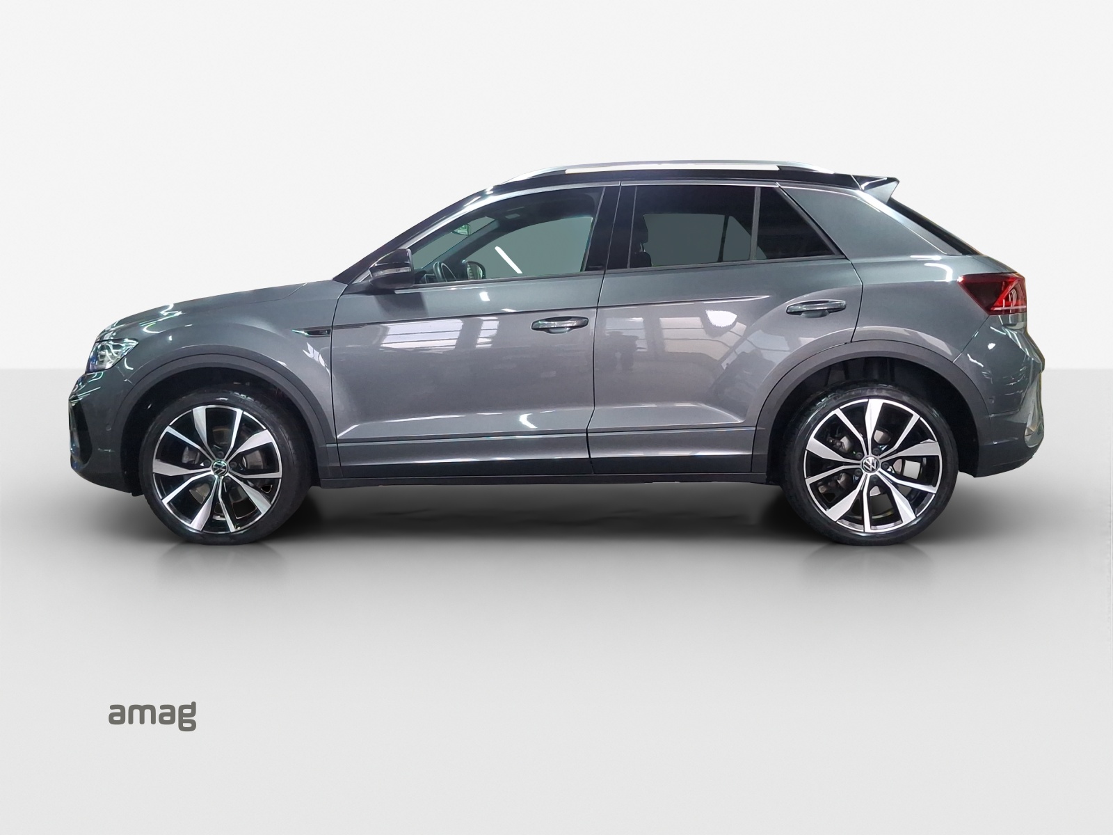 VW T-Roc 2.0 TSI R-Line DSG 4Motion-image-1