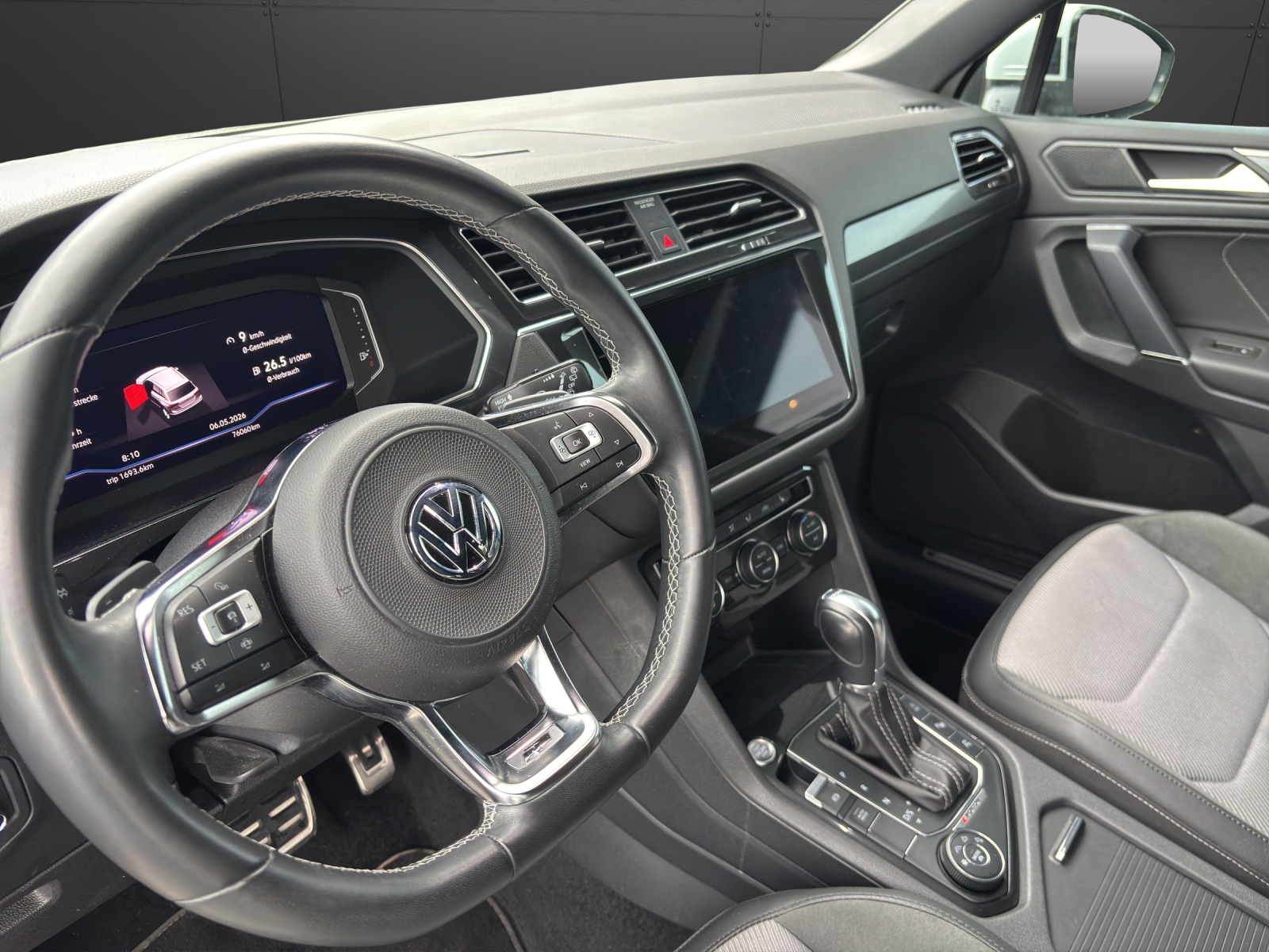 VW Tiguan Allspace 2.0TSI Highline 4Motion DSG-showroom-element-3