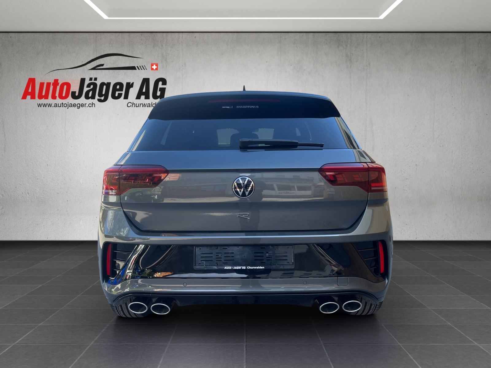 VW T-Roc 2.0 TSI R DSG 4Motion-image-3