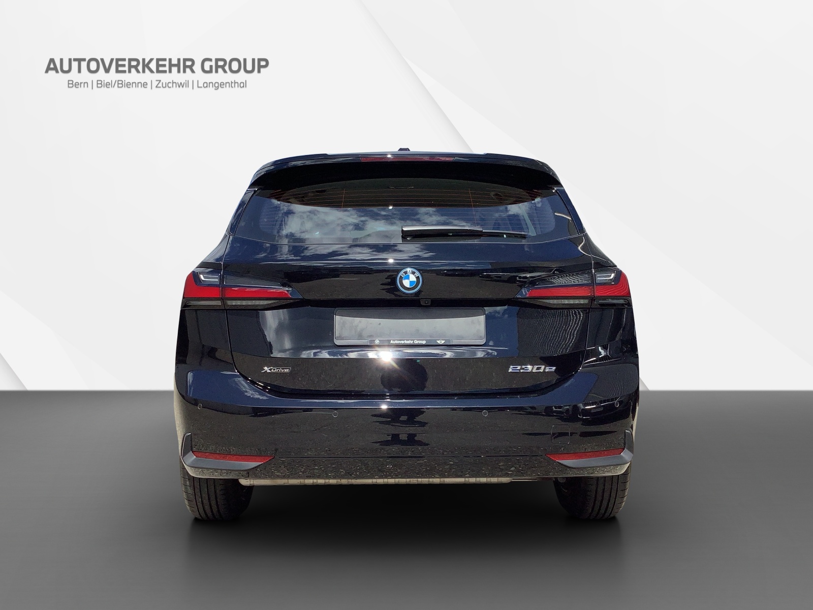 BMW 230e xDrive Act. Tourer-image-3