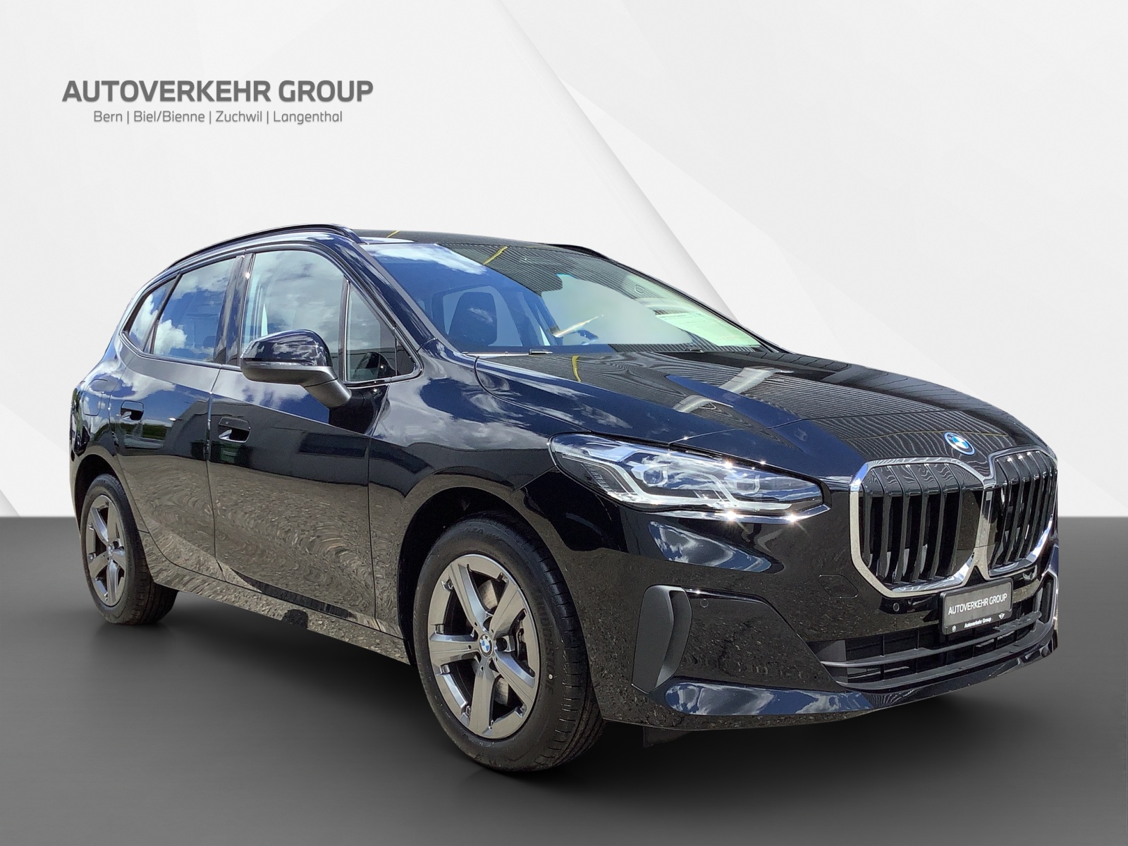 BMW 230e xDrive Act. Tourer-image-6