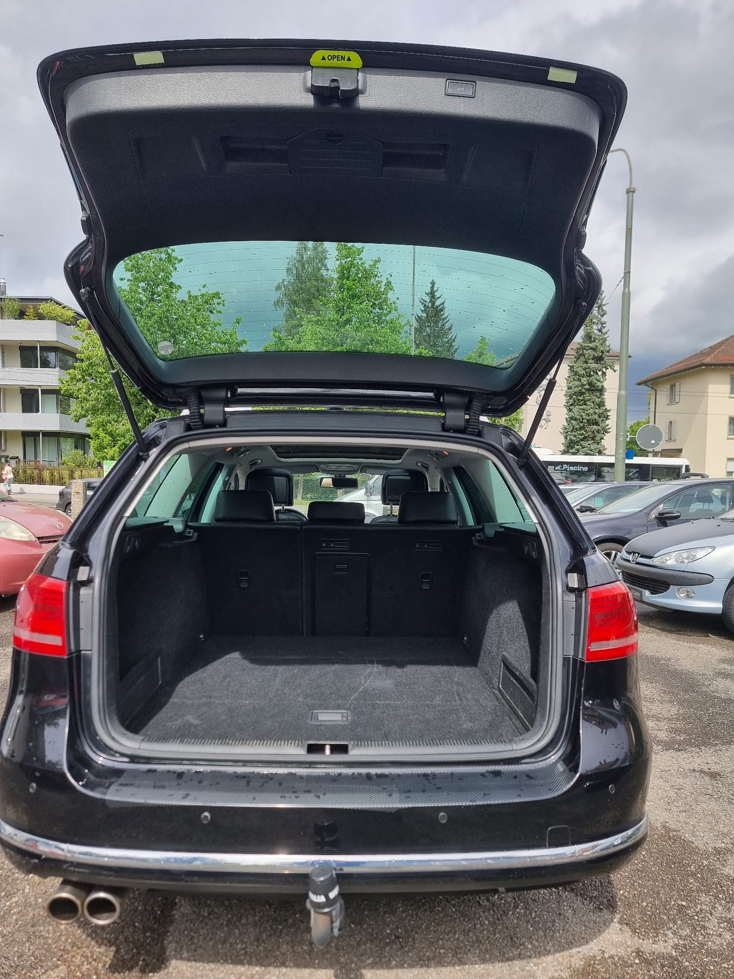 VW Passat Variant 1.8 TSI Highline DSG-image-15