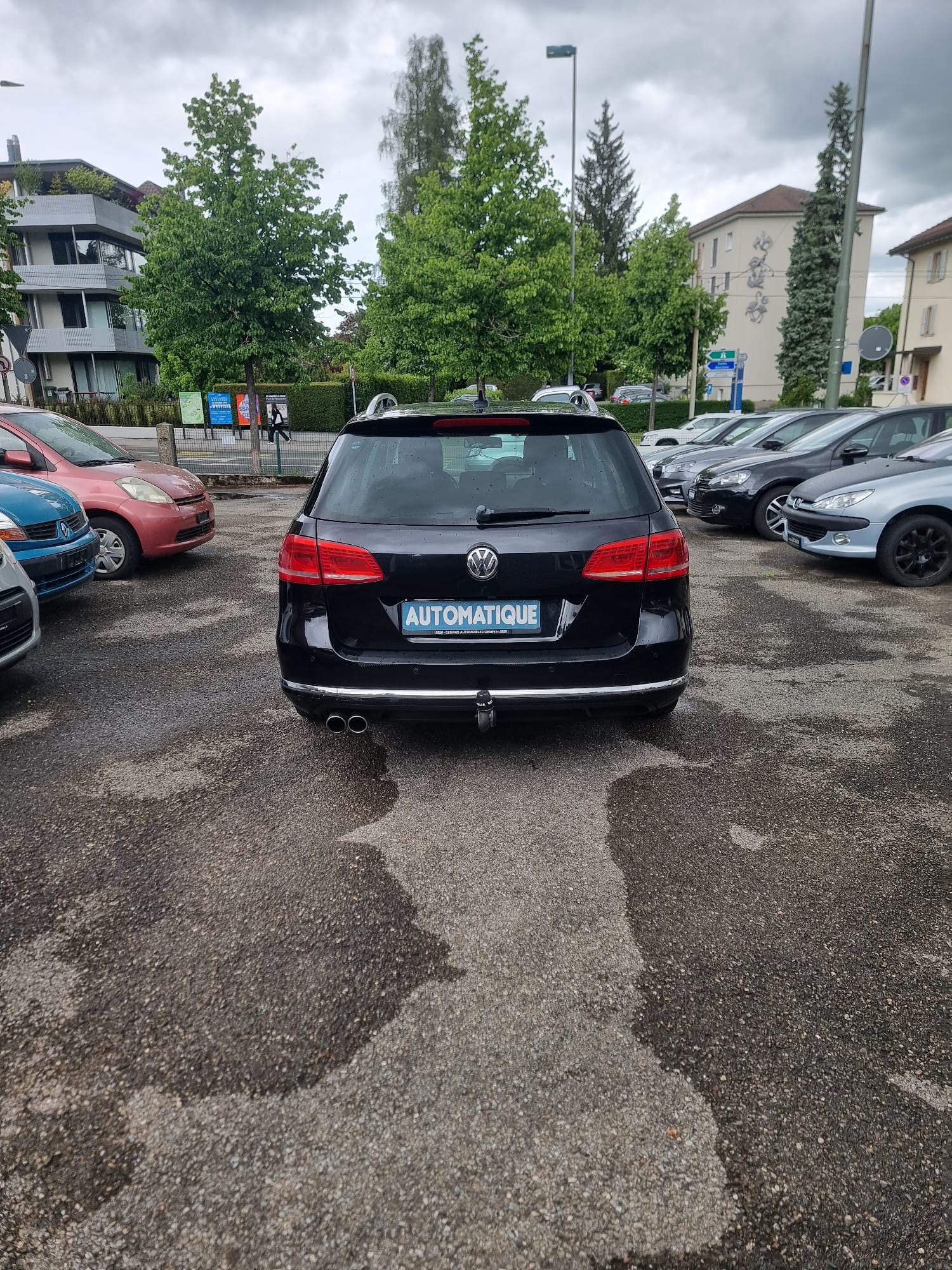 VW Passat Variant 1.8 TSI Highline DSG-image-5