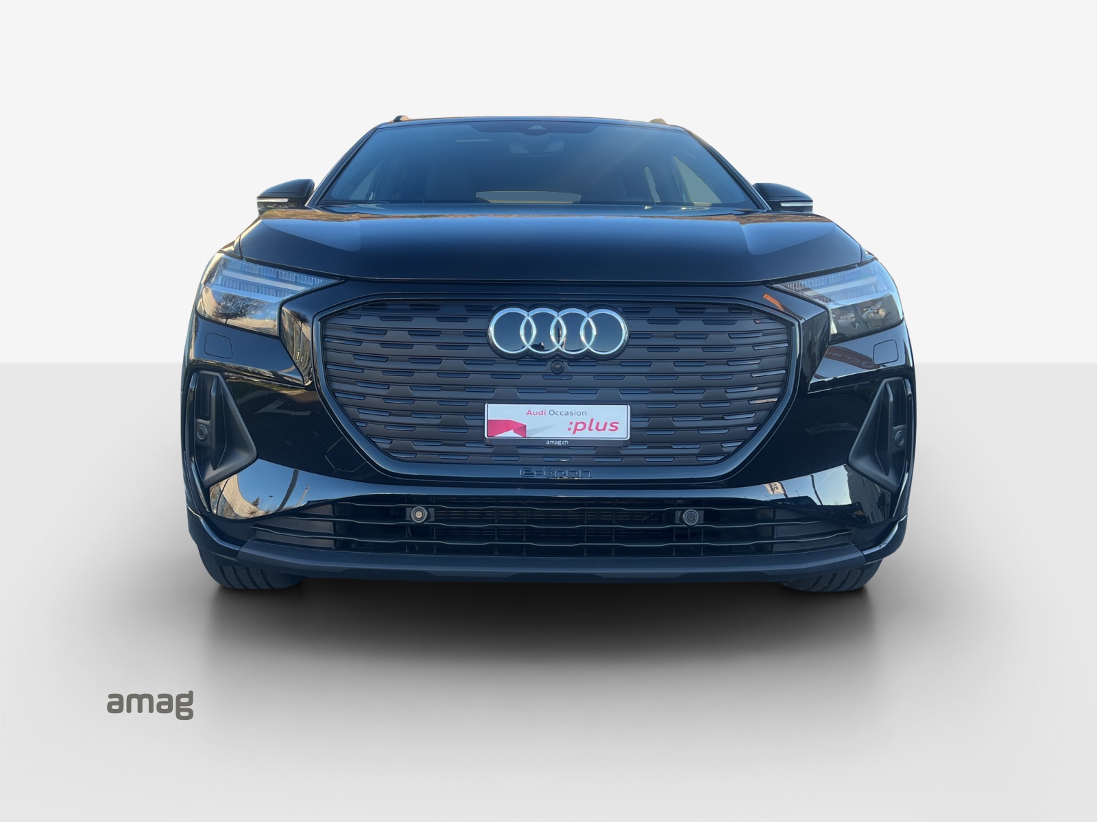 AUDI Q4 e-tron 50 quattro-image-7
