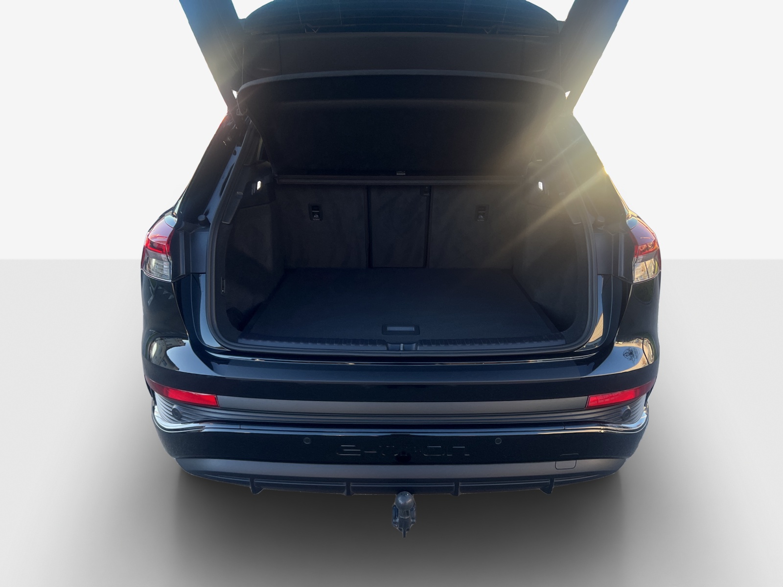 AUDI Q4 e-tron 50 quattro-image-13