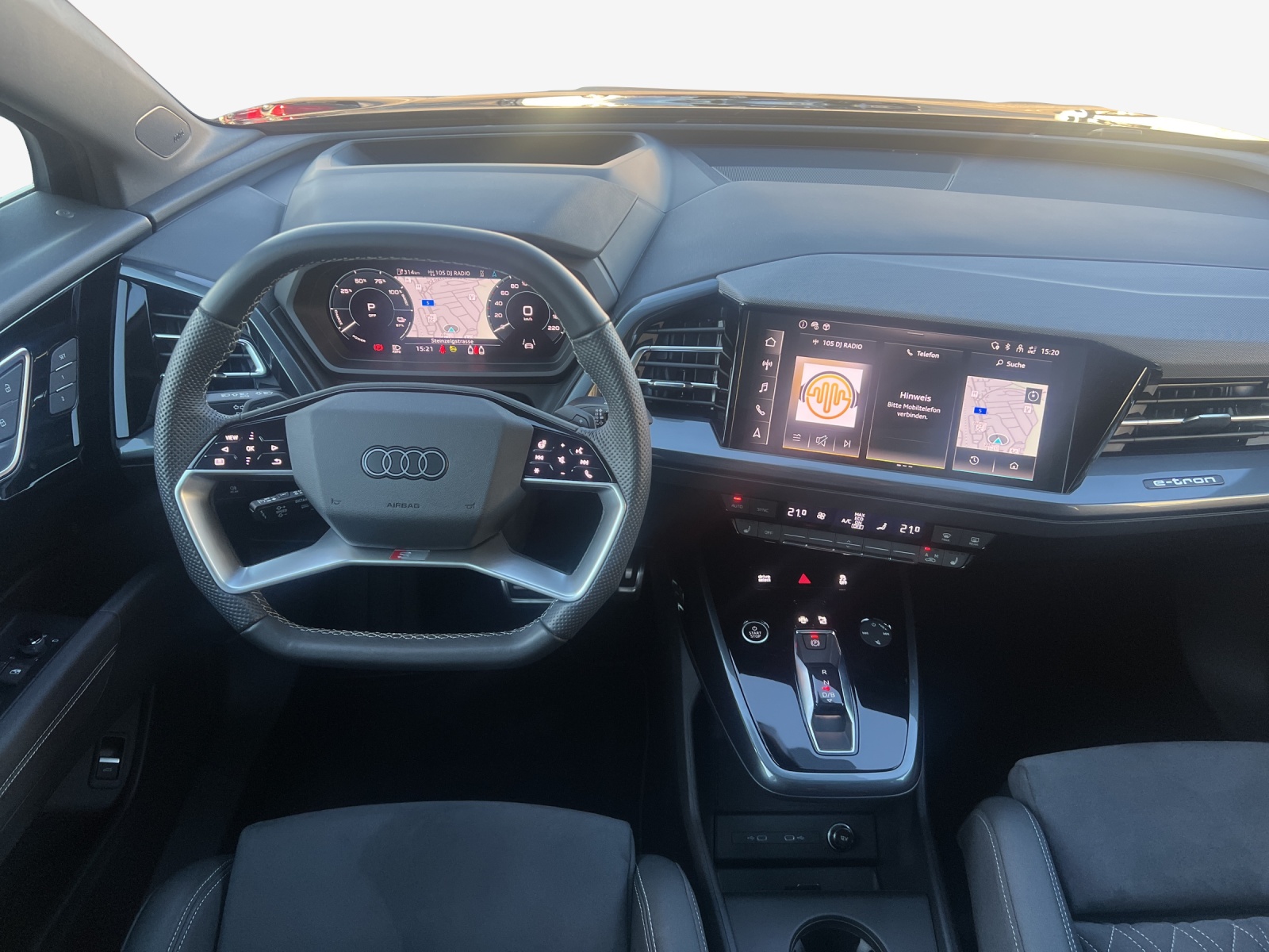 AUDI Q4 e-tron 50 quattro-image-9