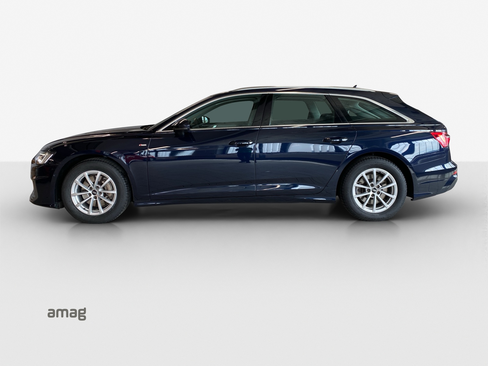AUDI A6 Avant 45 TFSI Attraction quattro S-tronic-showroom-element-1