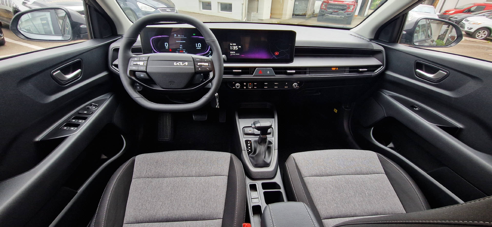 KIA Stonic 1.0 T-GDi-image-5