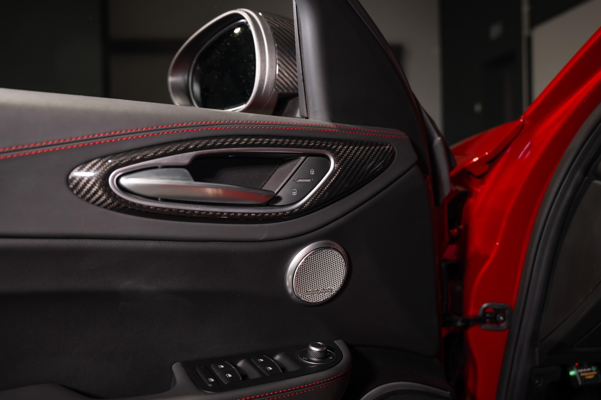 ALFA ROMEO Giulia 2.9 V6 Biturbo Quadrifoglio-image-26