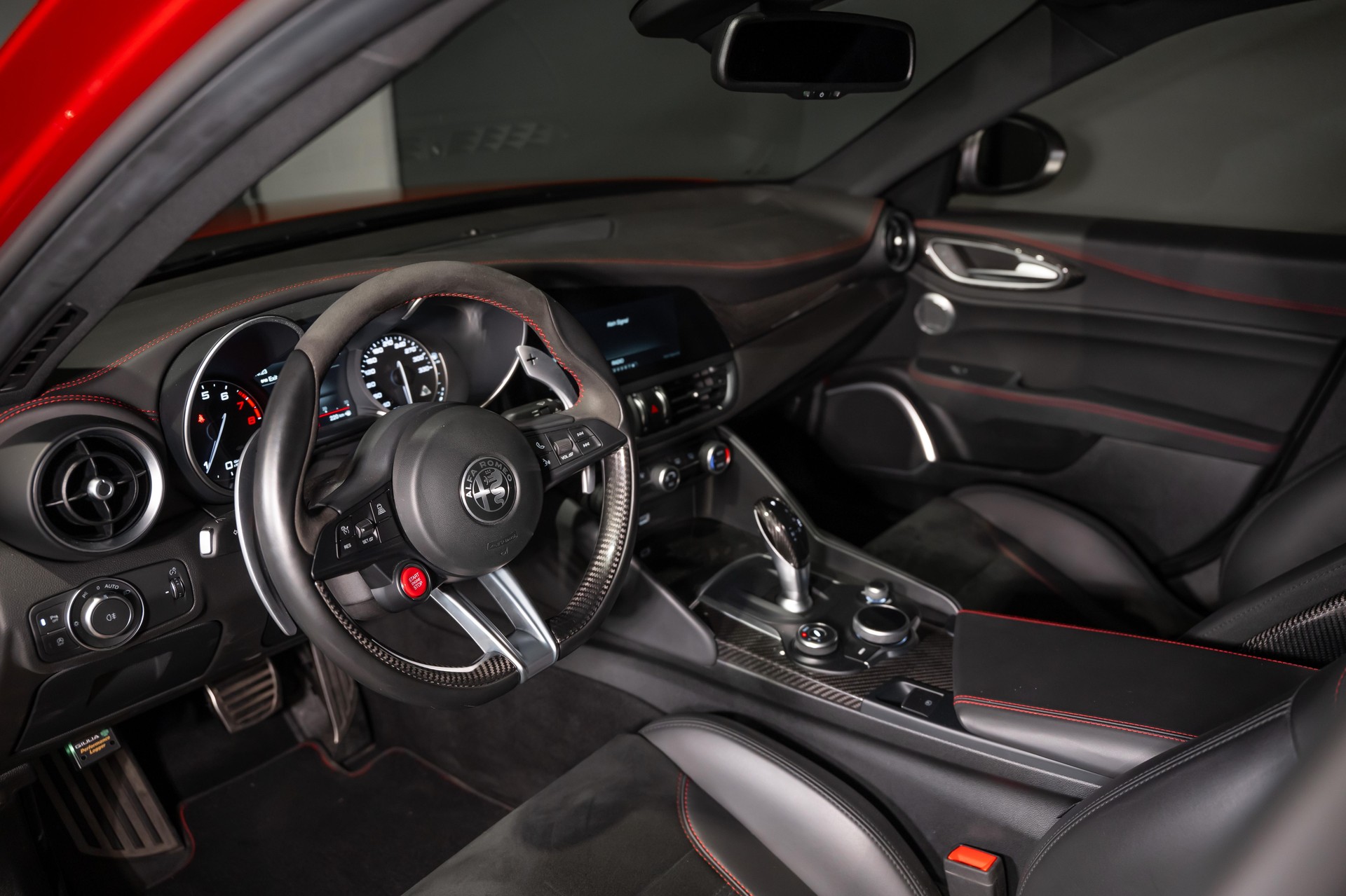 ALFA ROMEO Giulia 2.9 V6 Biturbo Quadrifoglio-image-27