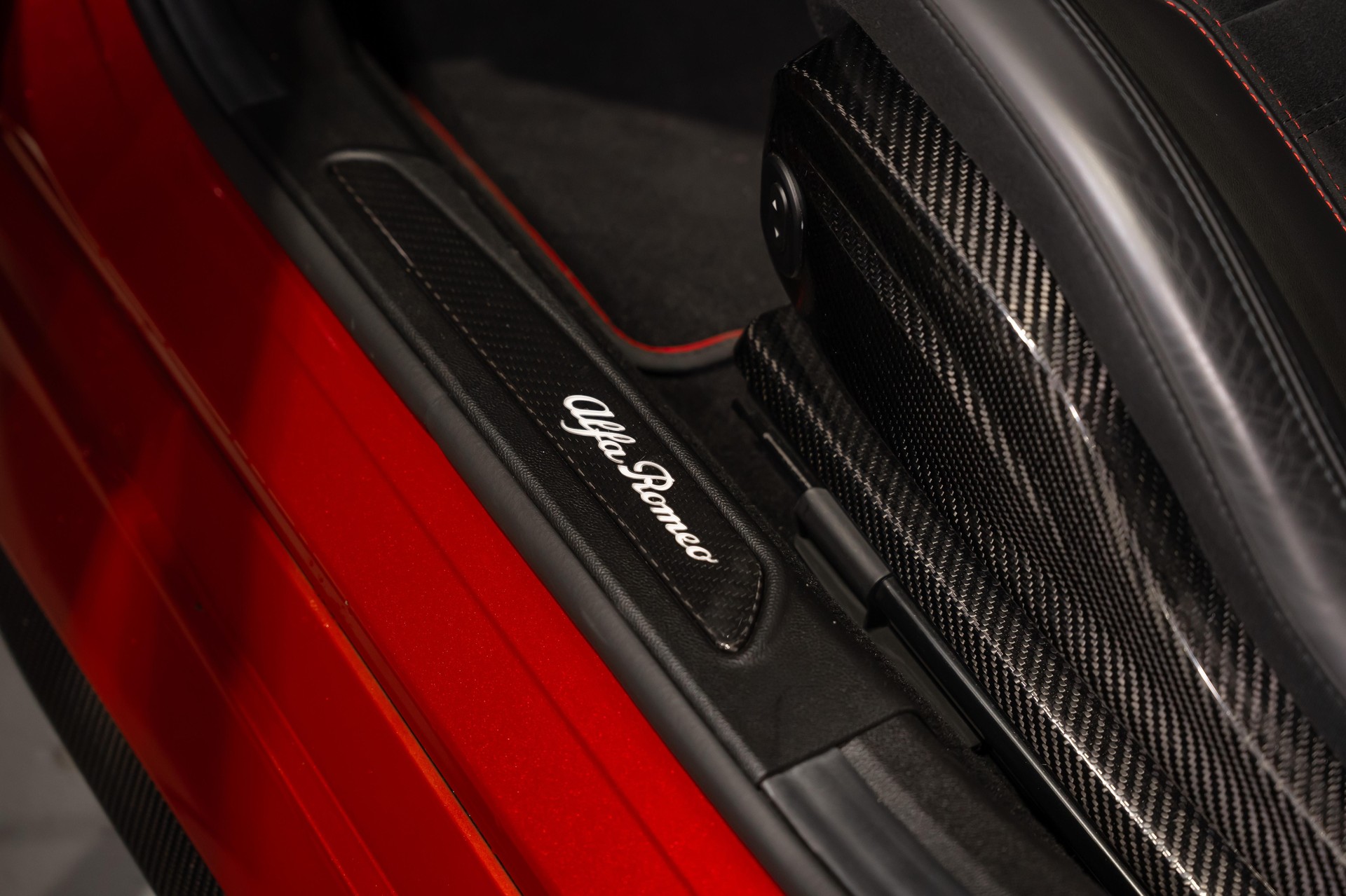 ALFA ROMEO Giulia 2.9 V6 Biturbo Quadrifoglio-image-28