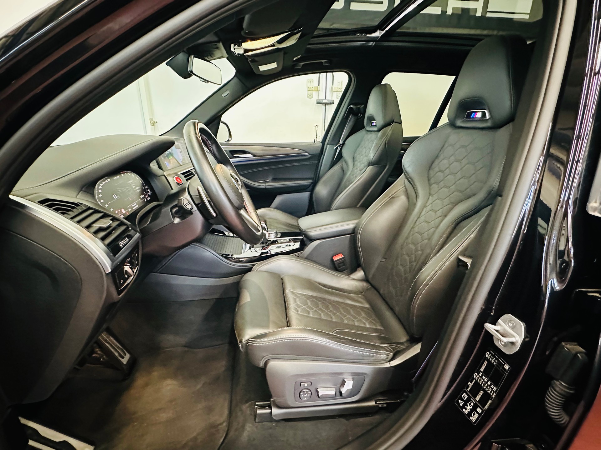BMW X3 xDrive M Competition Steptronic-image-14