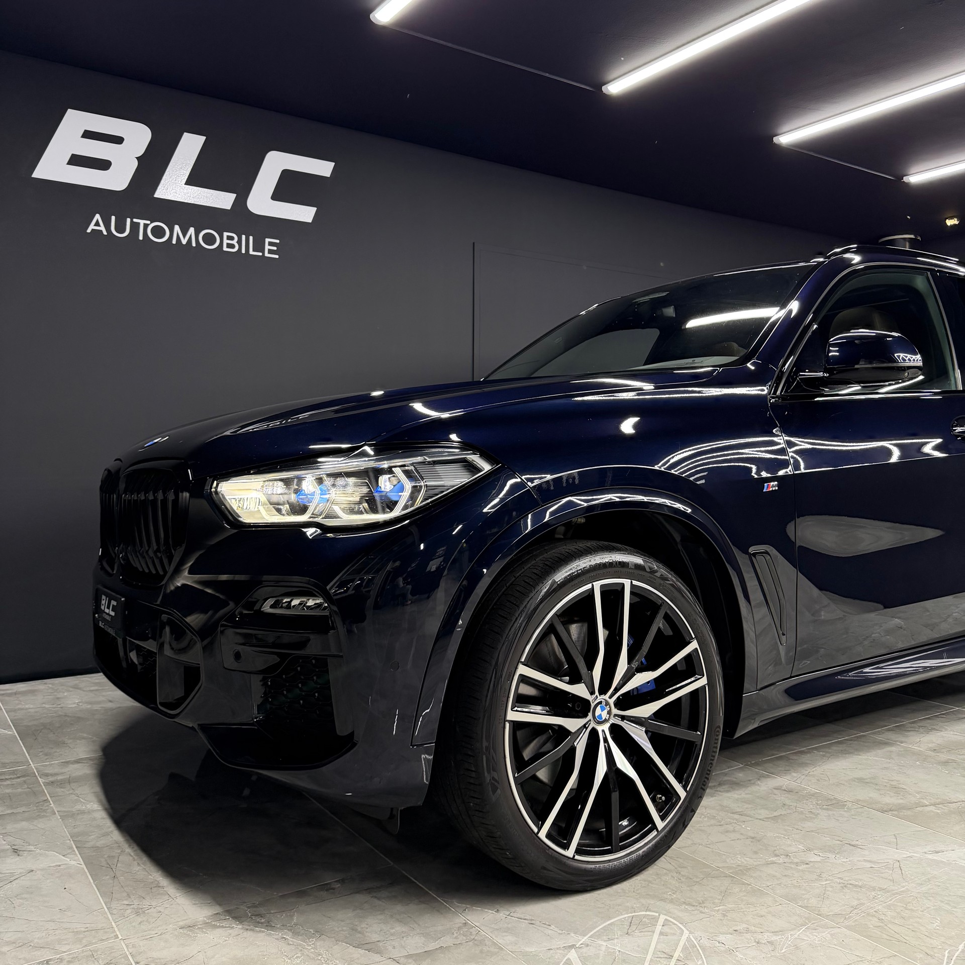 BMW X5 xDrive 48V 30d M Sport Steptronic-image-1