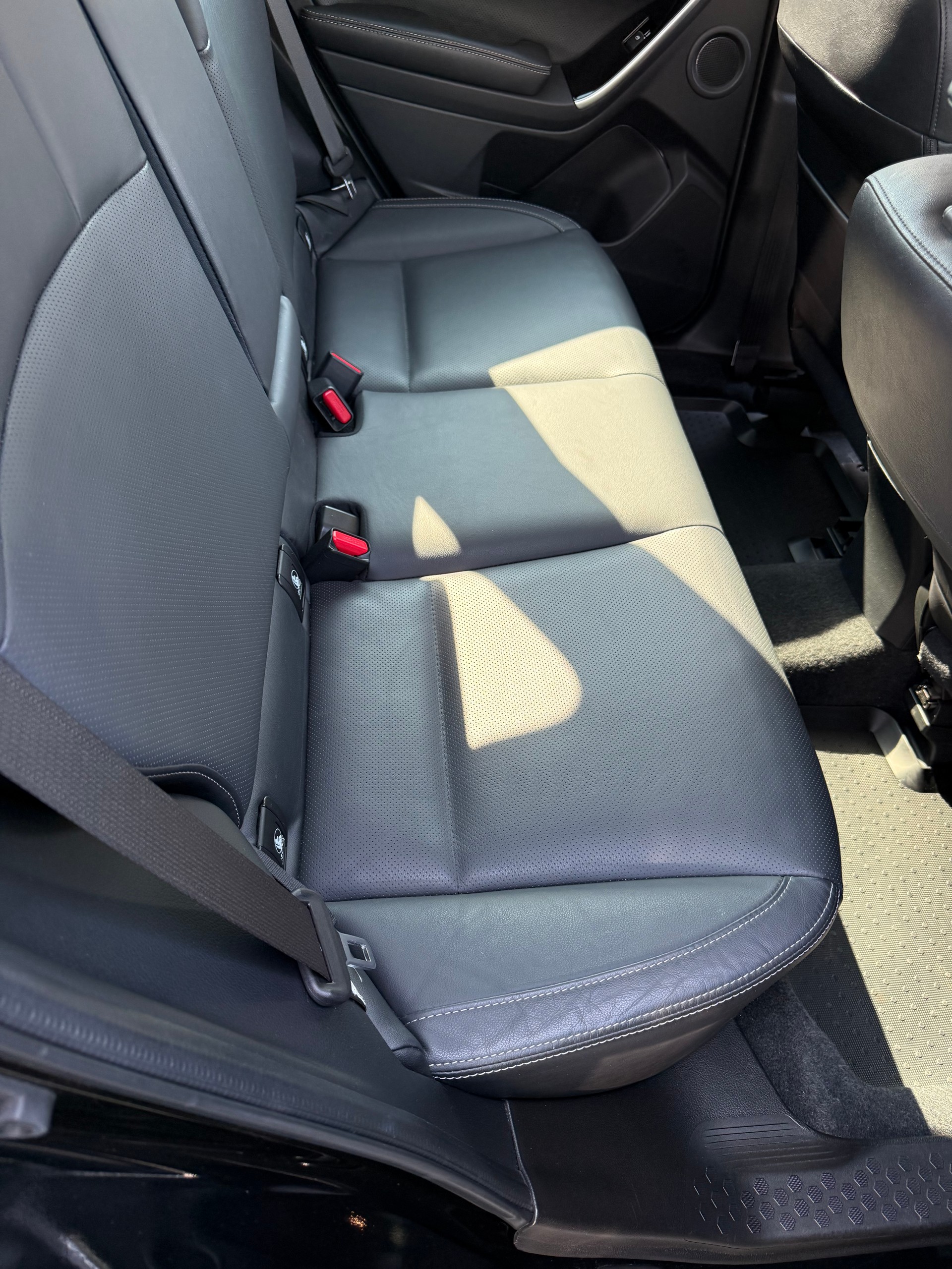 SUBARU Forester 2.0D Luxury Lineatronic-image-5