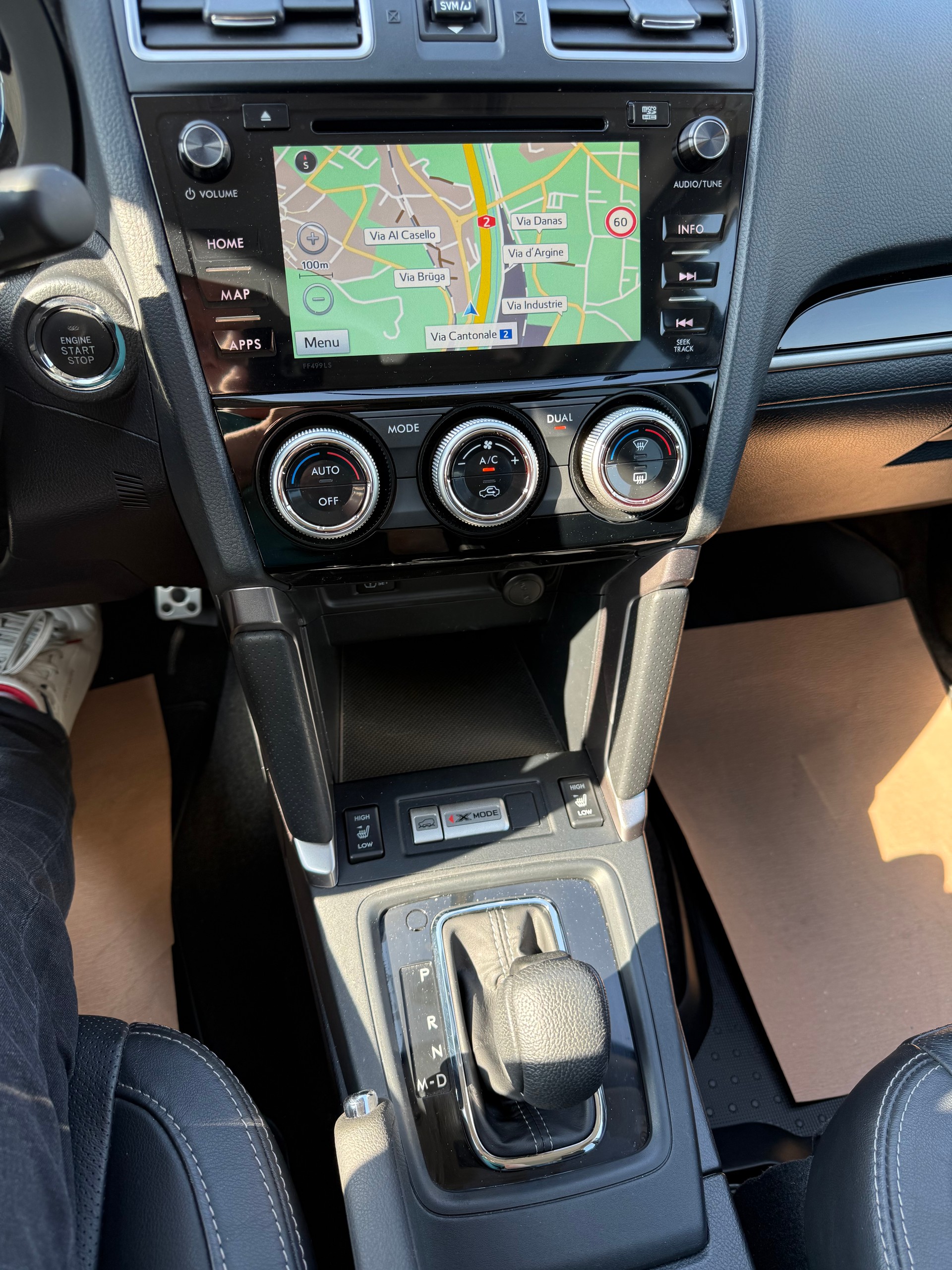 SUBARU Forester 2.0D Luxury Lineatronic-image-6