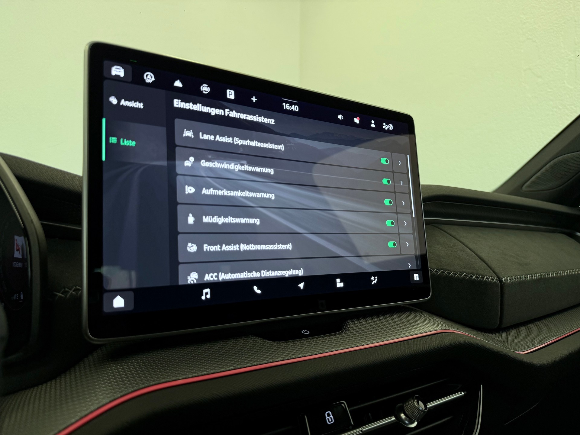 SKODA Kodiaq 2.0 TDI CR SportLine 4x4 DSG-image-23