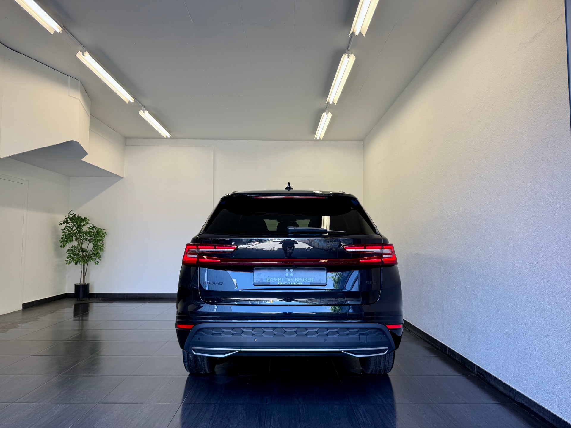 SKODA Kodiaq 2.0 TDI CR SportLine 4x4 DSG-image-11