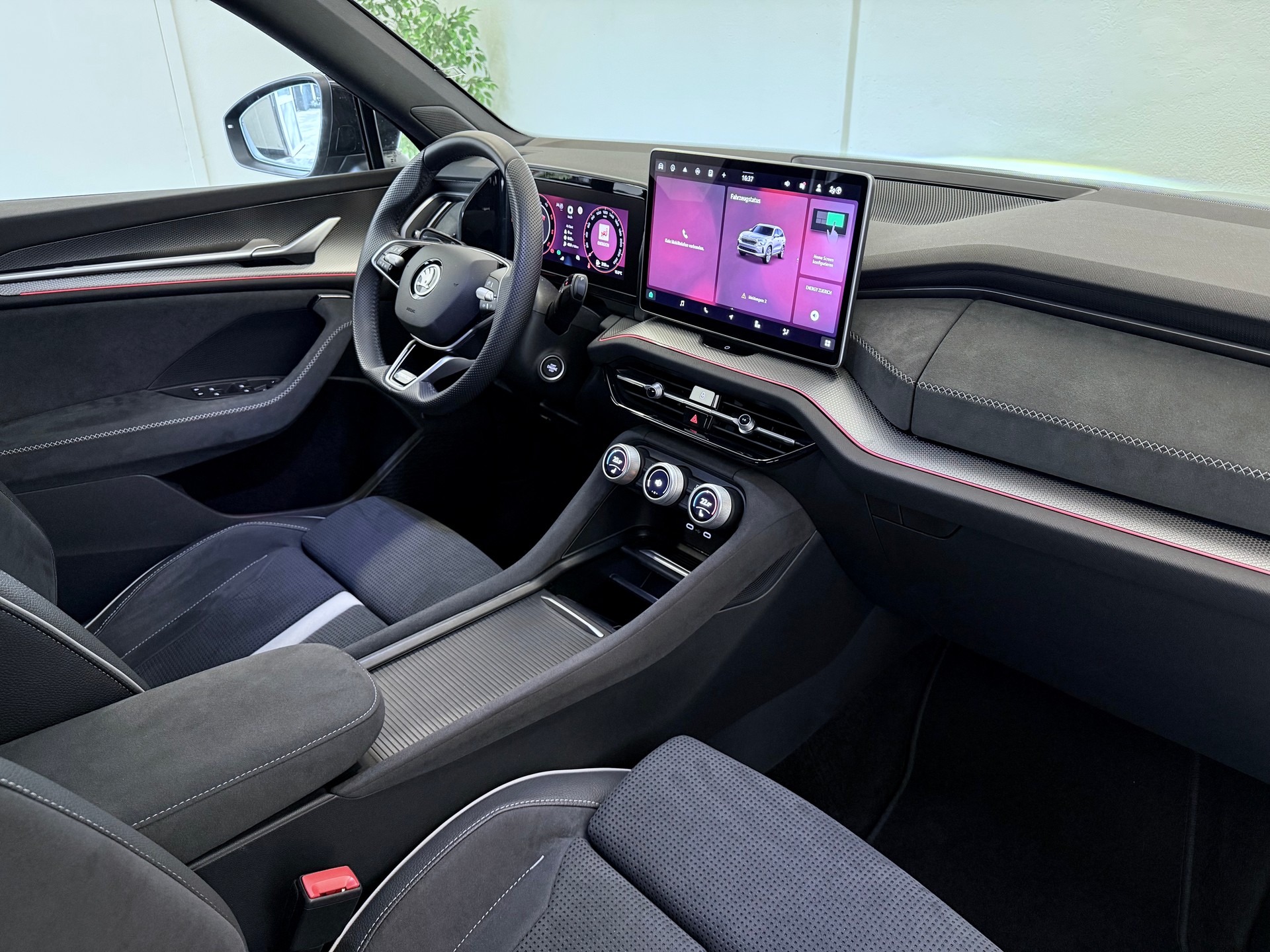 SKODA Kodiaq 2.0 TDI CR SportLine 4x4 DSG-image-18