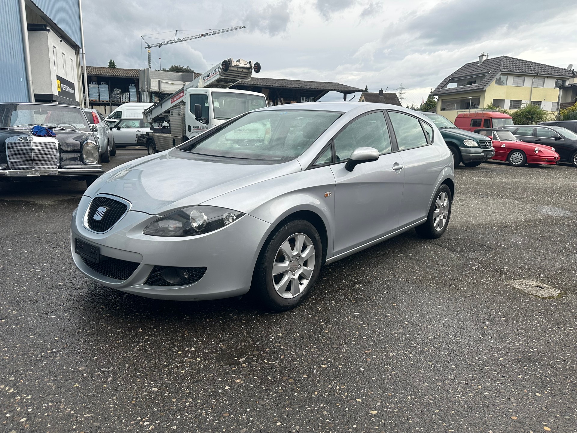 SEAT Leon 1.6 Reference-image-0