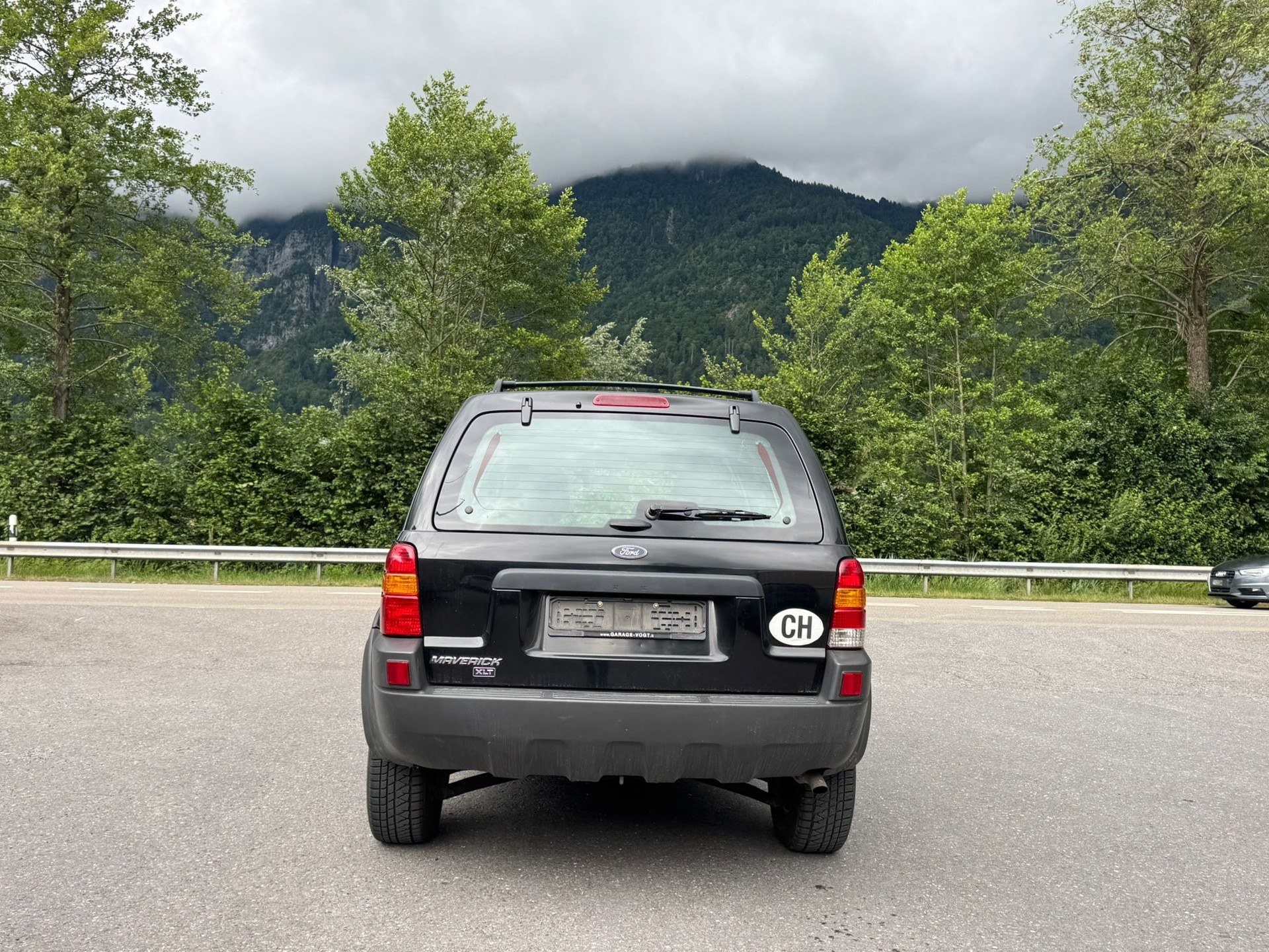 FORD Maverick 2.0 16V-image-10