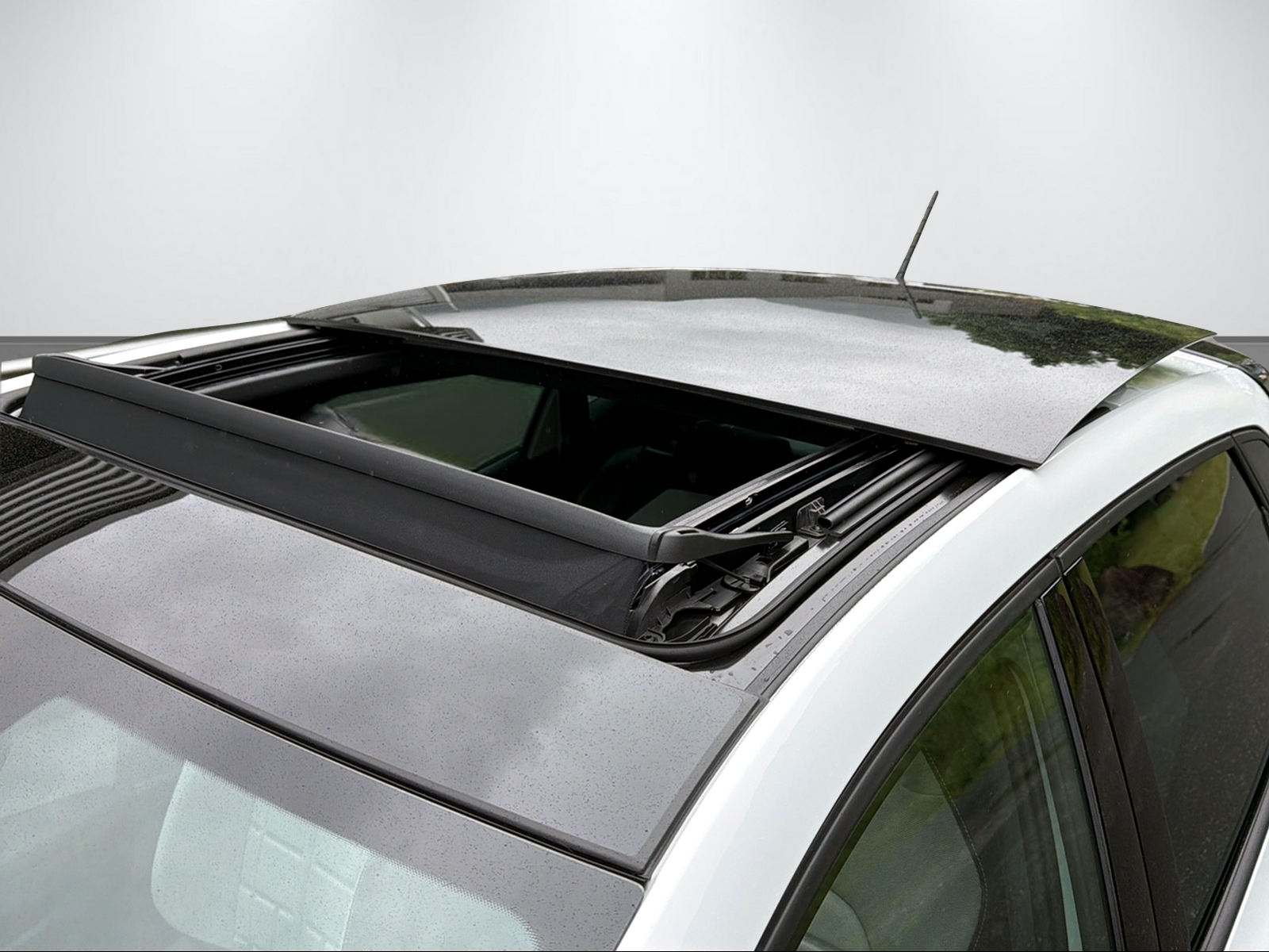 SEAT Ibiza 1.0 TSI 115 Move FR DSG-image-12