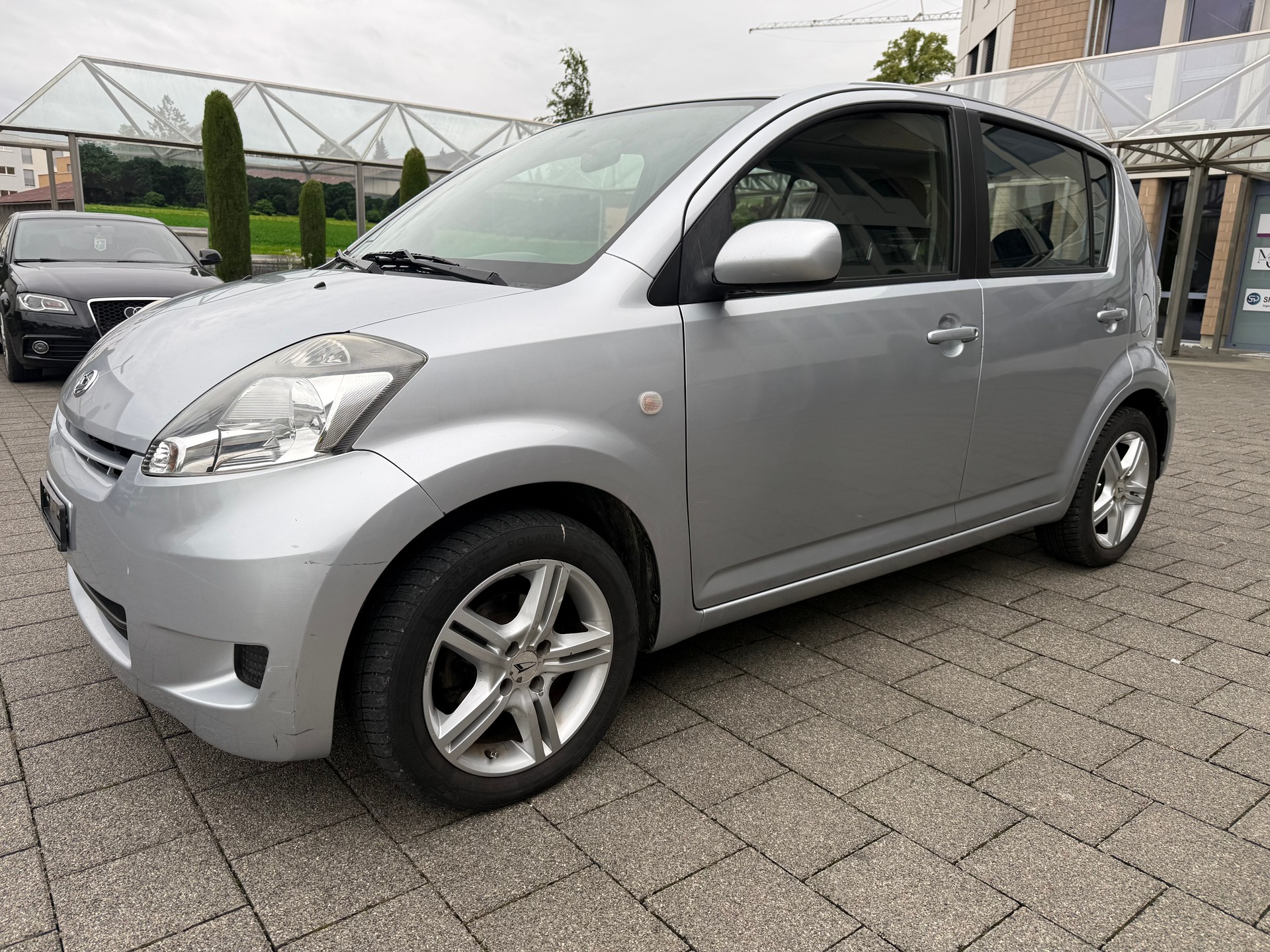 DAIHATSU Sirion 1.3 eco-4WD Automatic-image-2