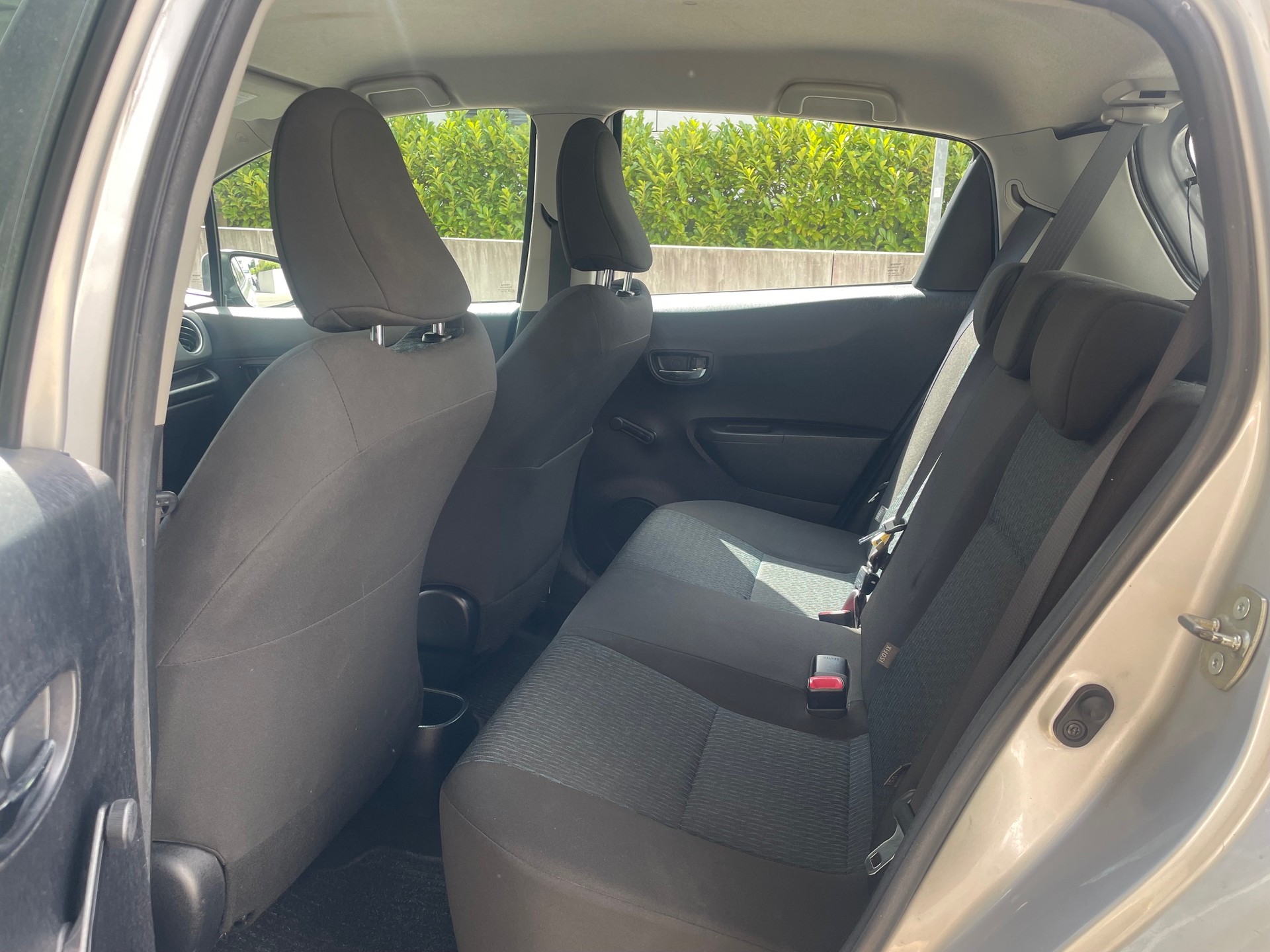 TOYOTA YARIS 1.33 LUNA , 99 PS, 6 Gang , *Klima-Anlage*, Rückfahrkamera, Isofix, MFK Neu-image-11