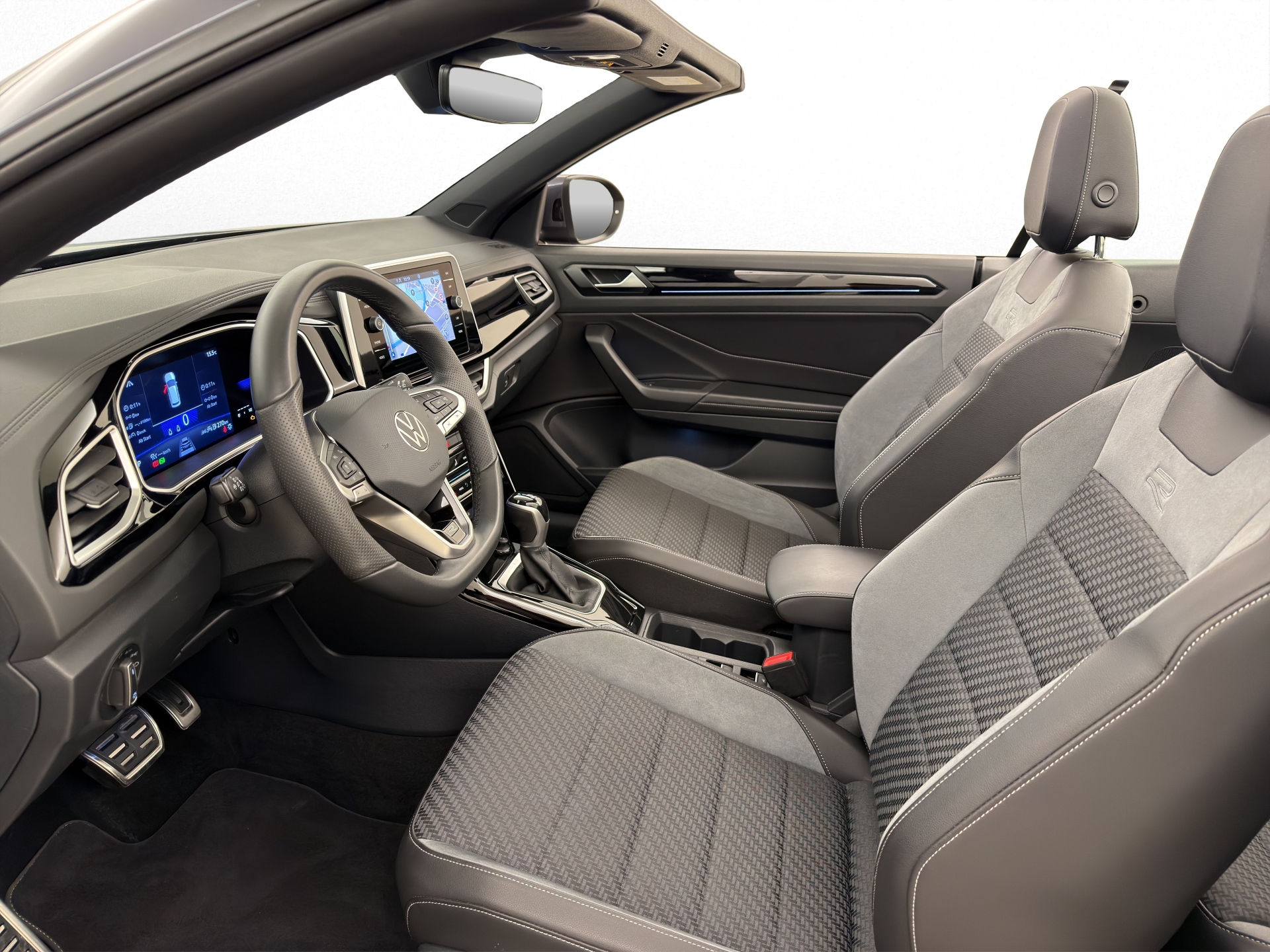 VW T-Roc Cabriolet 1.5 TSI R-Line-image-6