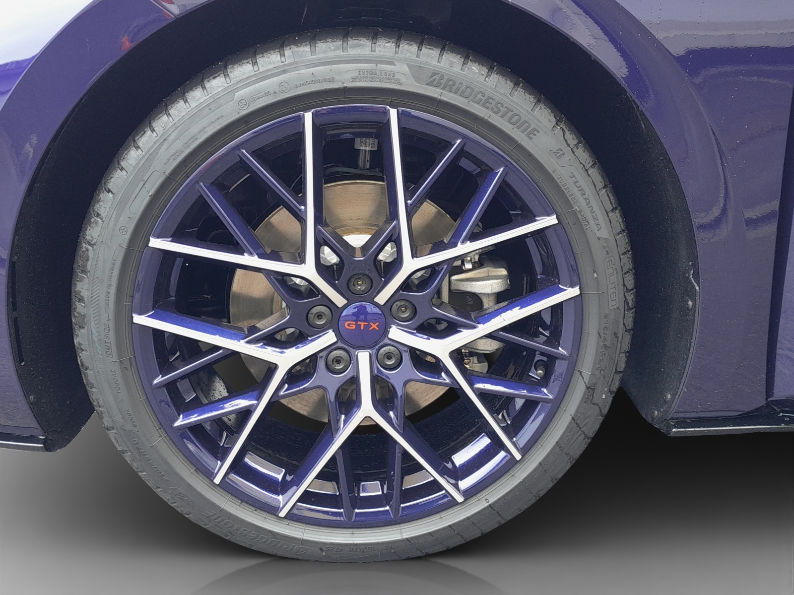 VW ID.3 GTX Performance 79 kWh GTX Fire+Ice-image-13