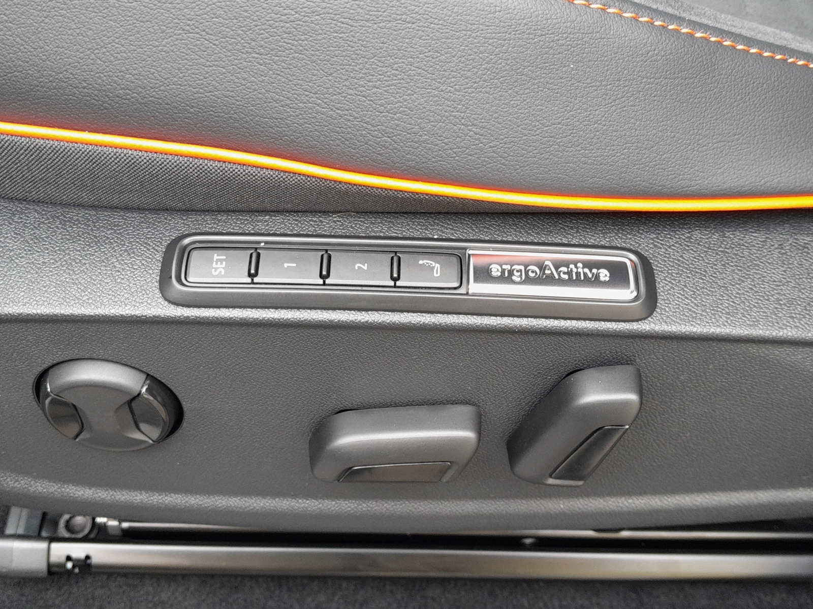 VW ID.3 GTX Performance 79 kWh GTX Fire+Ice-image-14