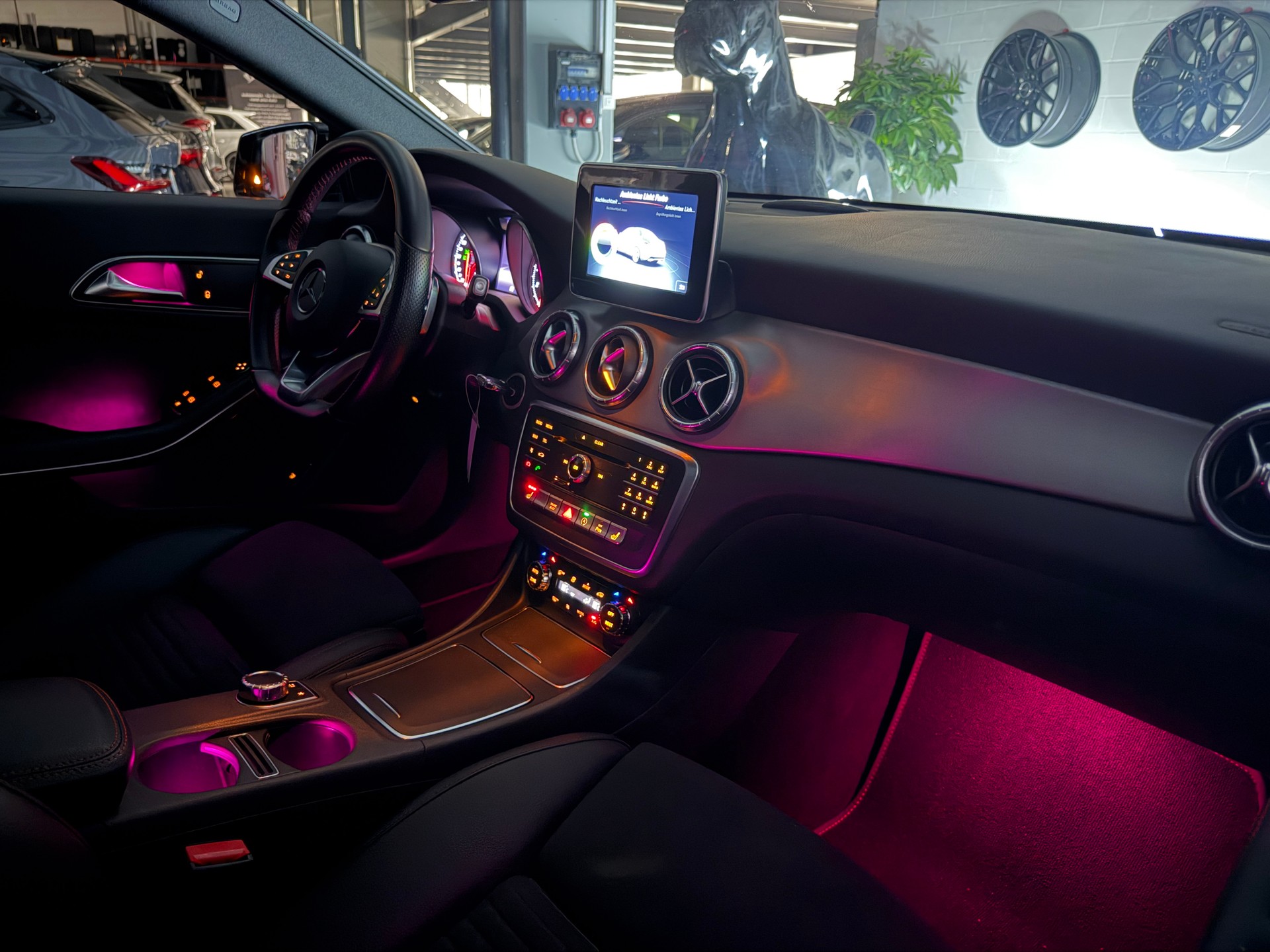 MERCEDES-BENZ CLA 250 AMG Line 4m *CH-Auto*Frisch ab Mercedes Service*Garantie*Frisch ab MFK*-image-17