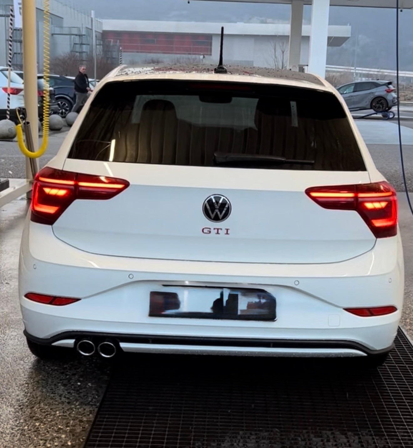 VW 2.0 TSI GTI DSG-image-1