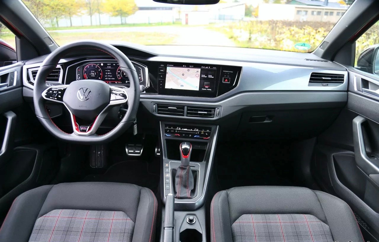 VW 2.0 TSI GTI DSG-image-2