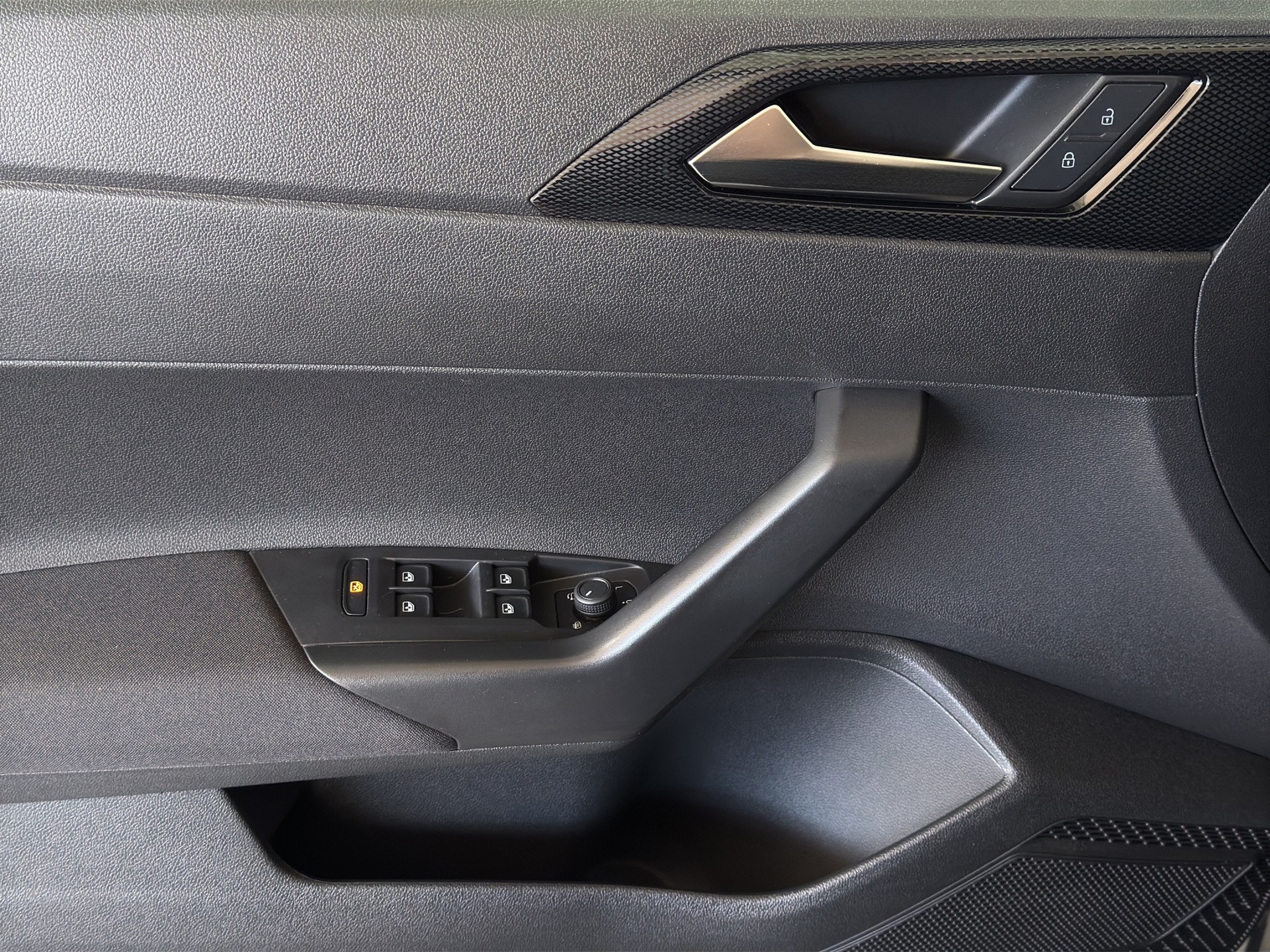 VW Taigo 1.0 TSI Life-Business DSG "IQ.-Drive-Digital Cockpit Pro-Navi-RF.-Kamera"-image-8