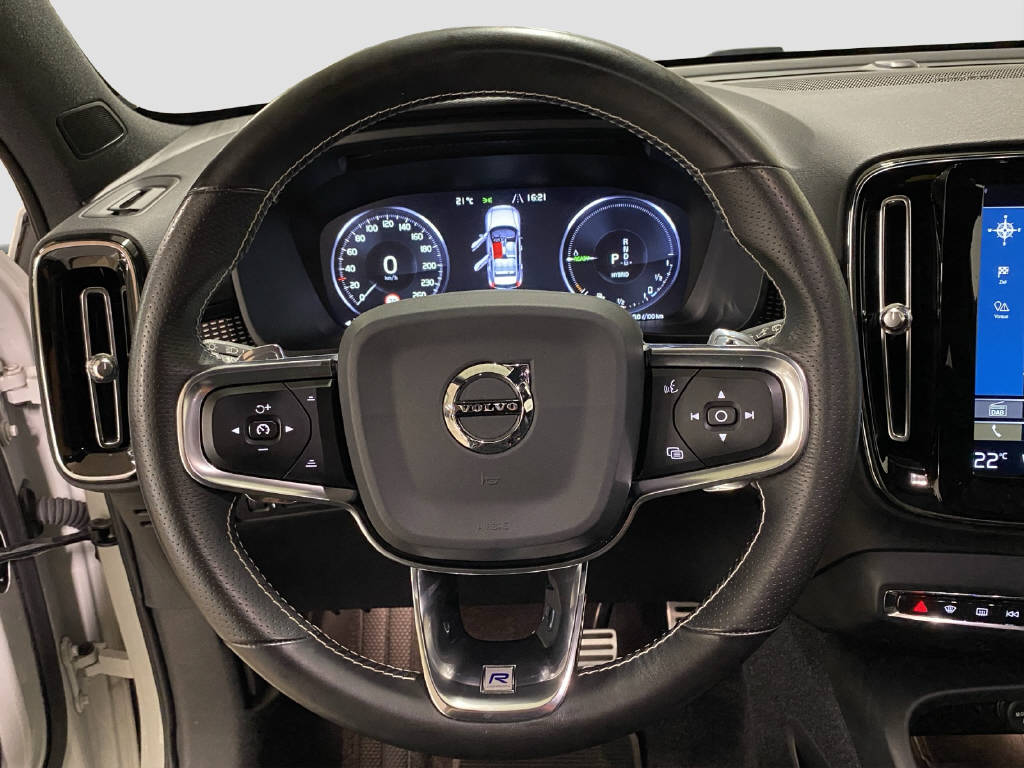 VOLVO XC40 1.5 T5 TE R-Design-image-7
