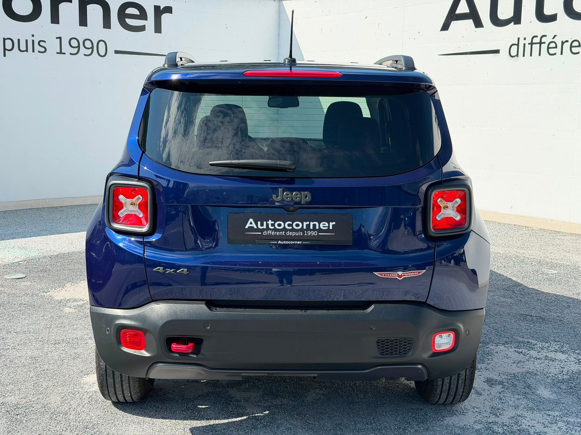 JEEP Renegade 2.0 CRD Trailhawk AWD + Low Range 9ATX-image-4