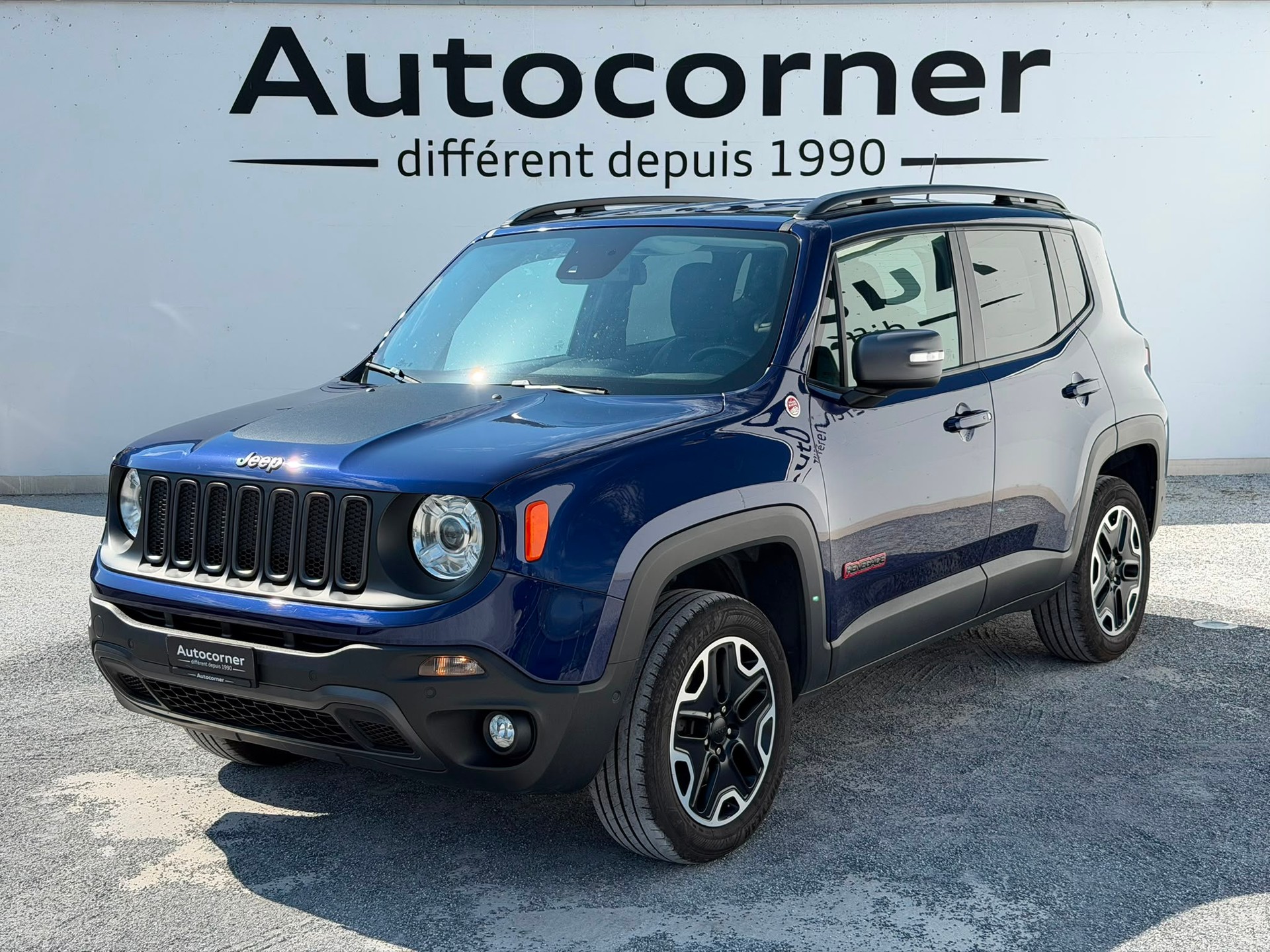 JEEP Renegade 2.0 CRD Trailhawk AWD + Low Range 9ATX-image-0