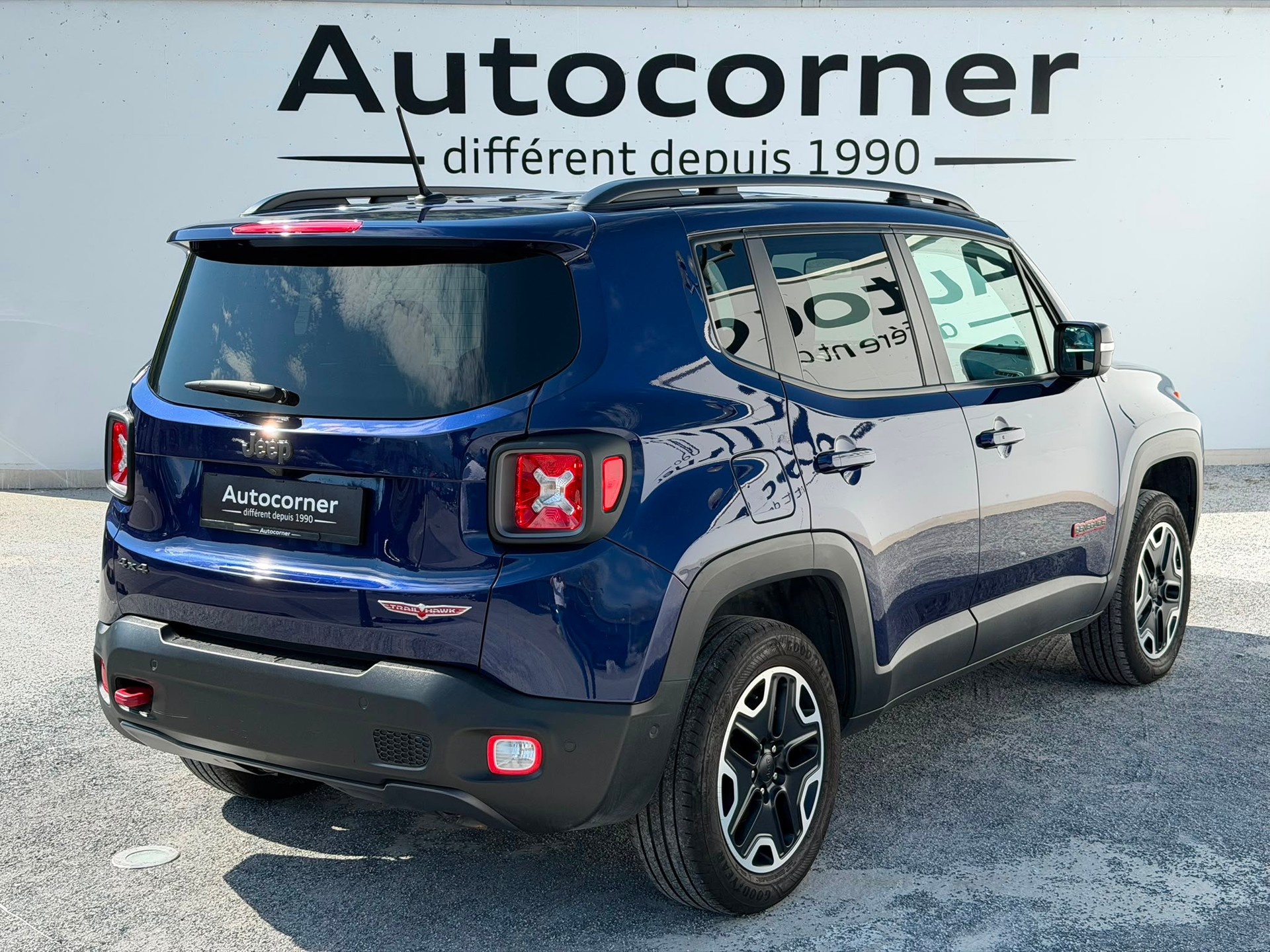 JEEP Renegade 2.0 CRD Trailhawk AWD + Low Range 9ATX-image-5