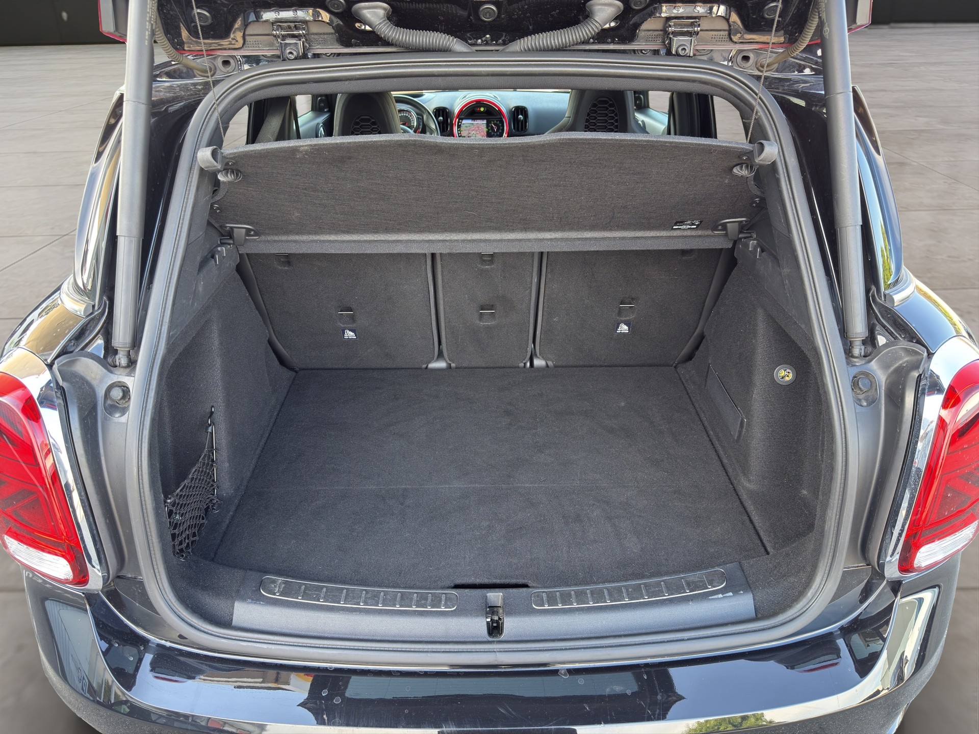 MINI Countryman F60 2.0i John Cooper Works ALL4-image-14