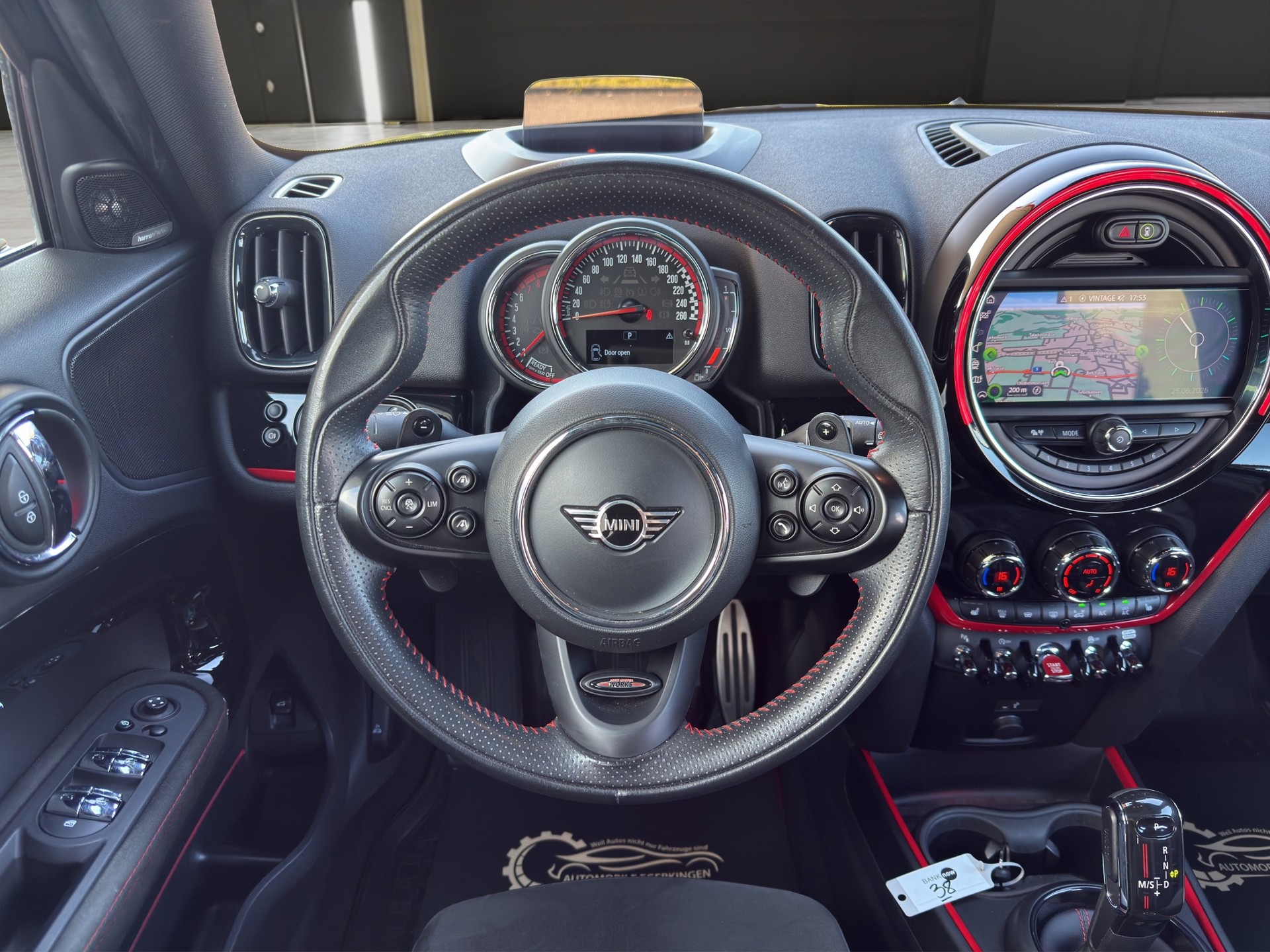 MINI Countryman F60 2.0i John Cooper Works ALL4-image-11