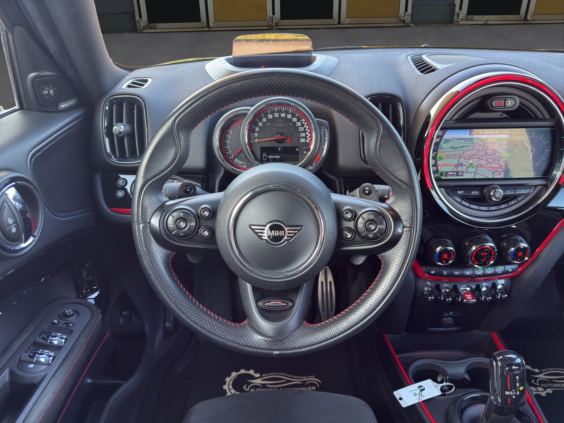 MINI Countryman F60 2.0i John Cooper Works ALL4-image-11
