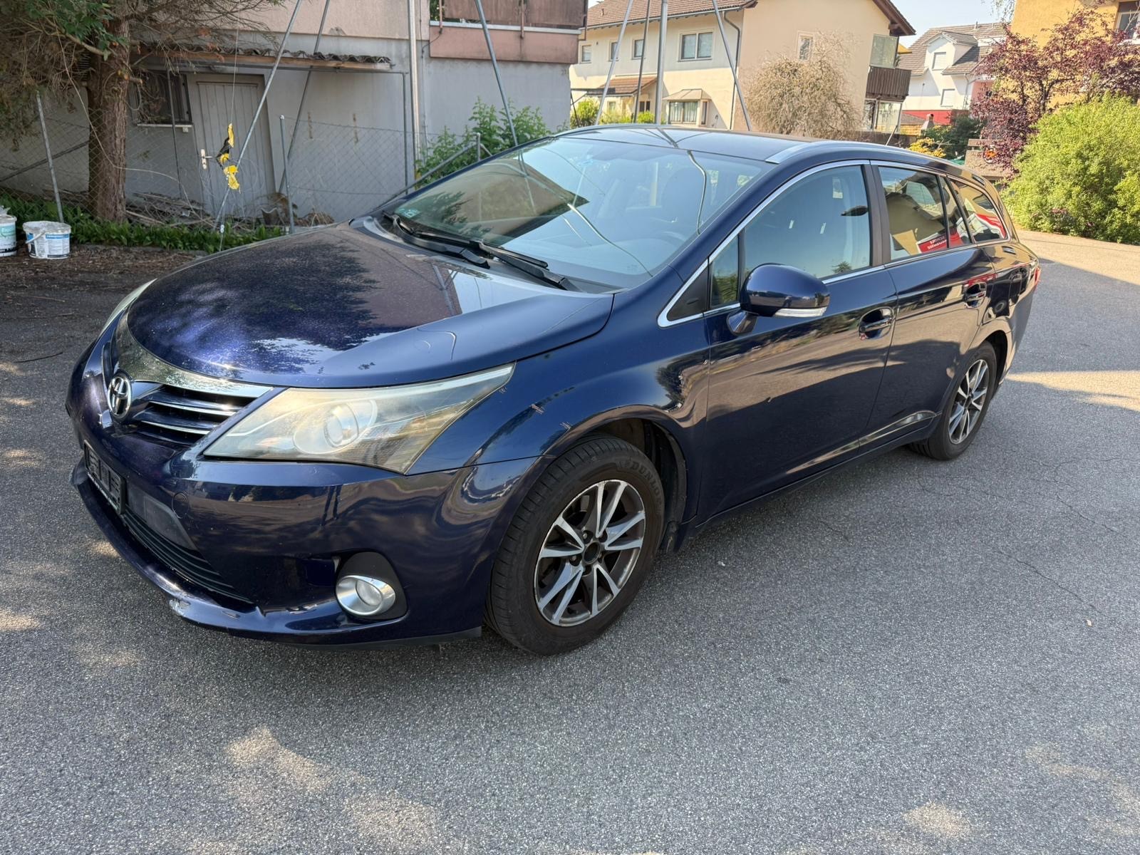 TOYOTA Avensis Sportswagon 2.0 Linea Luna Multidrive S-image-2