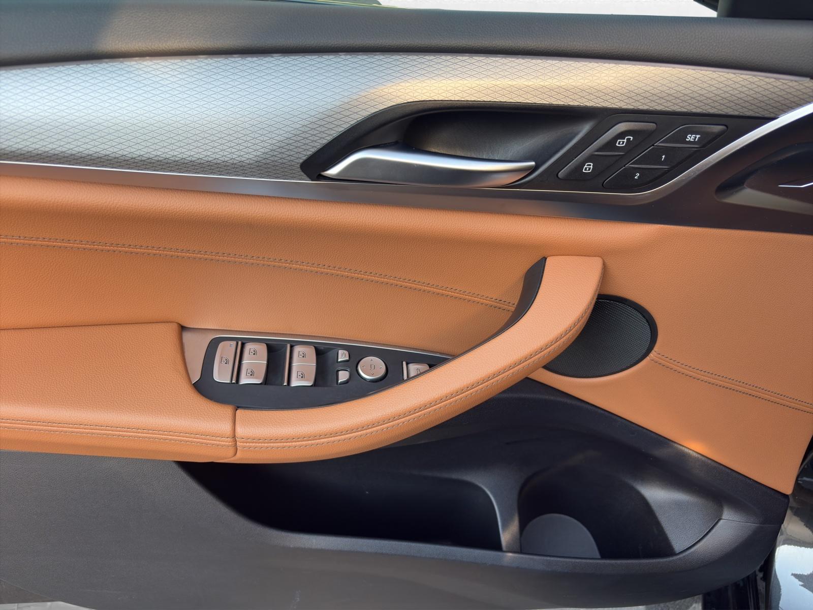 BMW X3 M40i-image-16