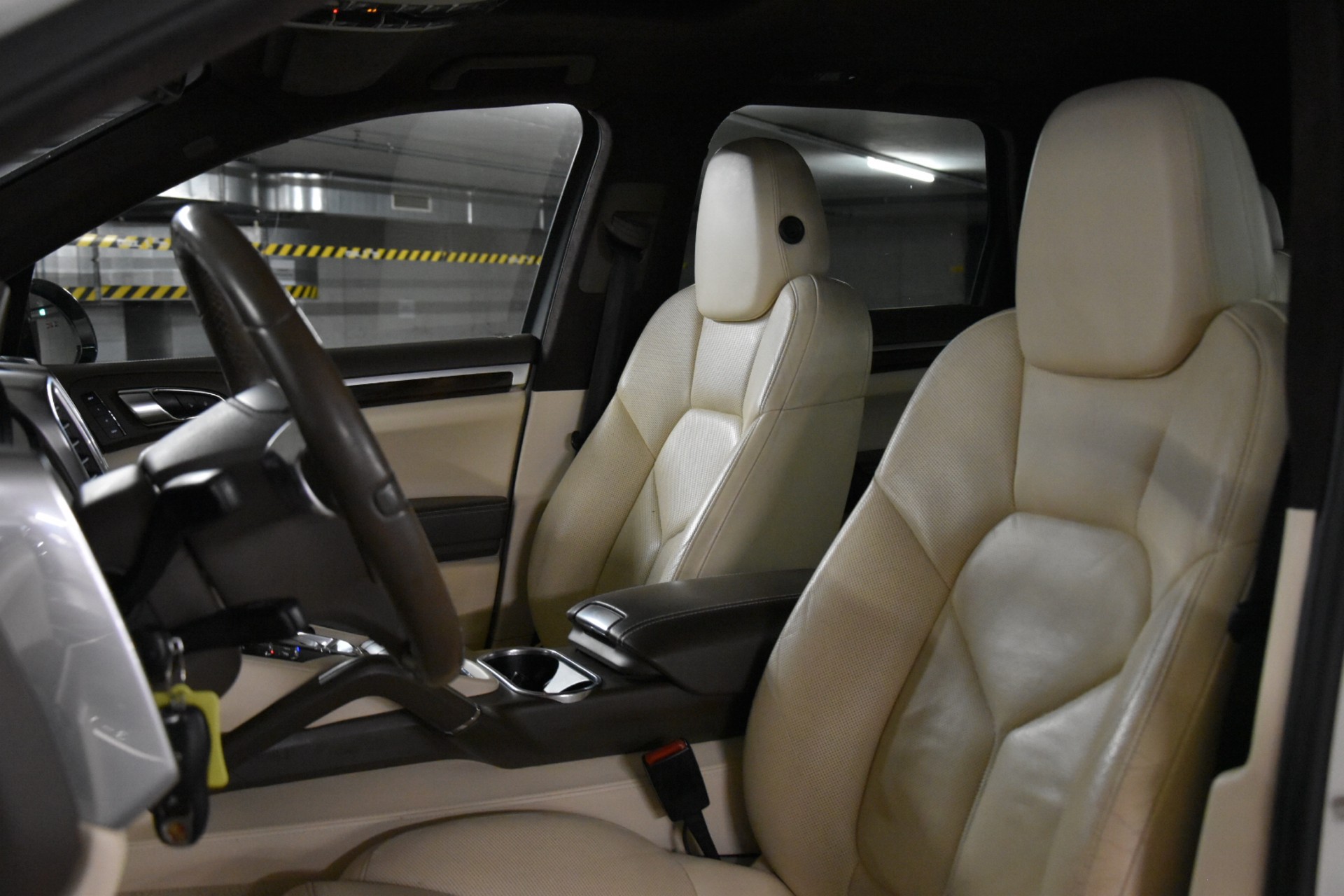 PORSCHE Cayenne S-image-27