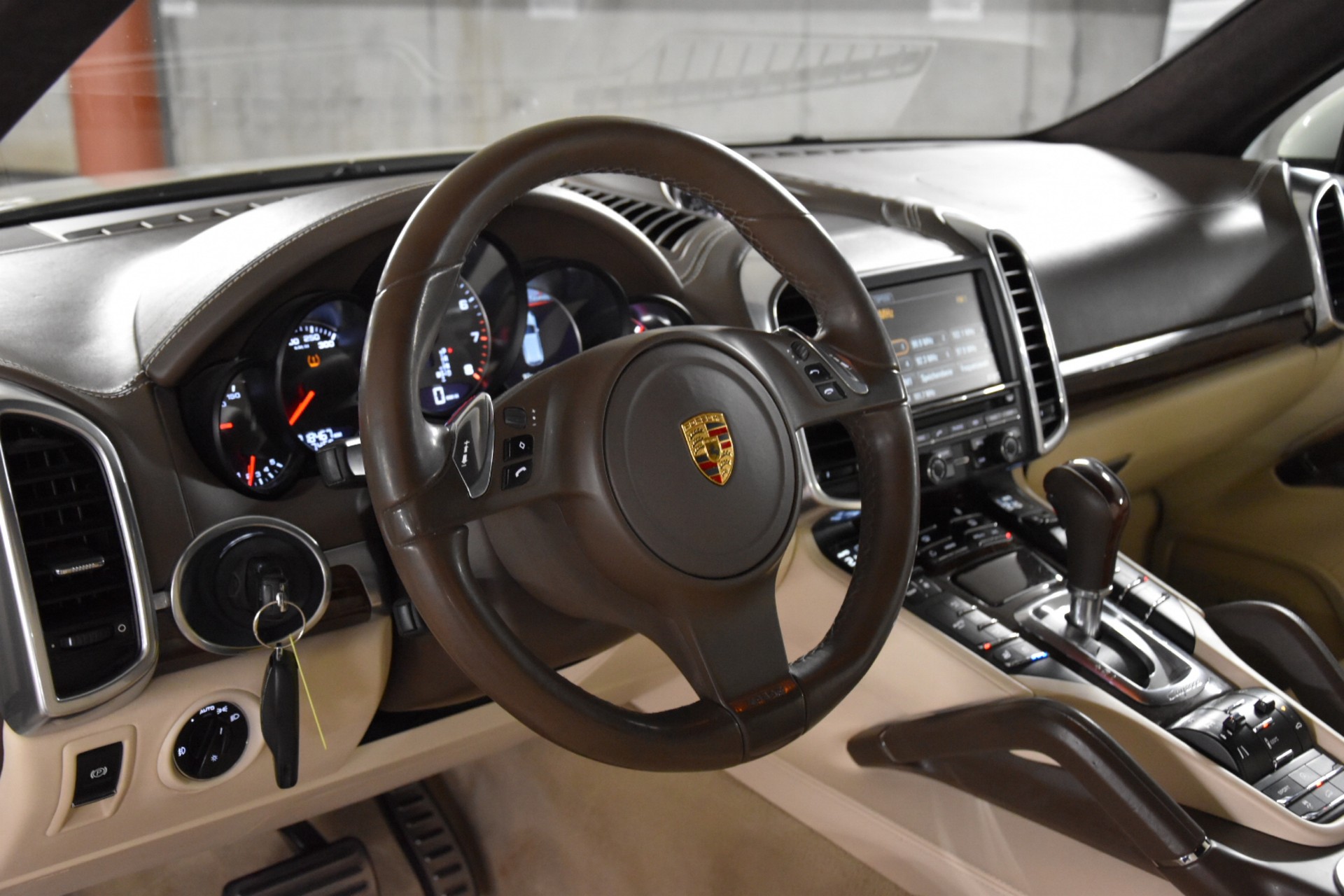 PORSCHE Cayenne S-image-25