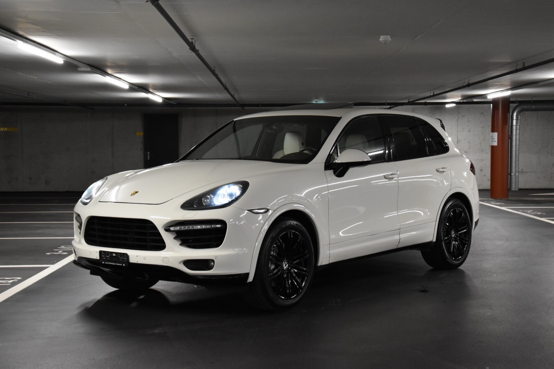 PORSCHE Cayenne S-image-0
