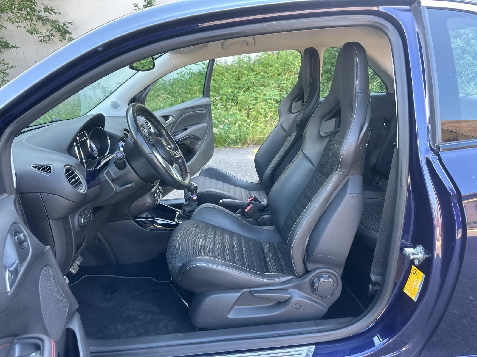 OPEL Adam 1.4 Turbo S-image-8