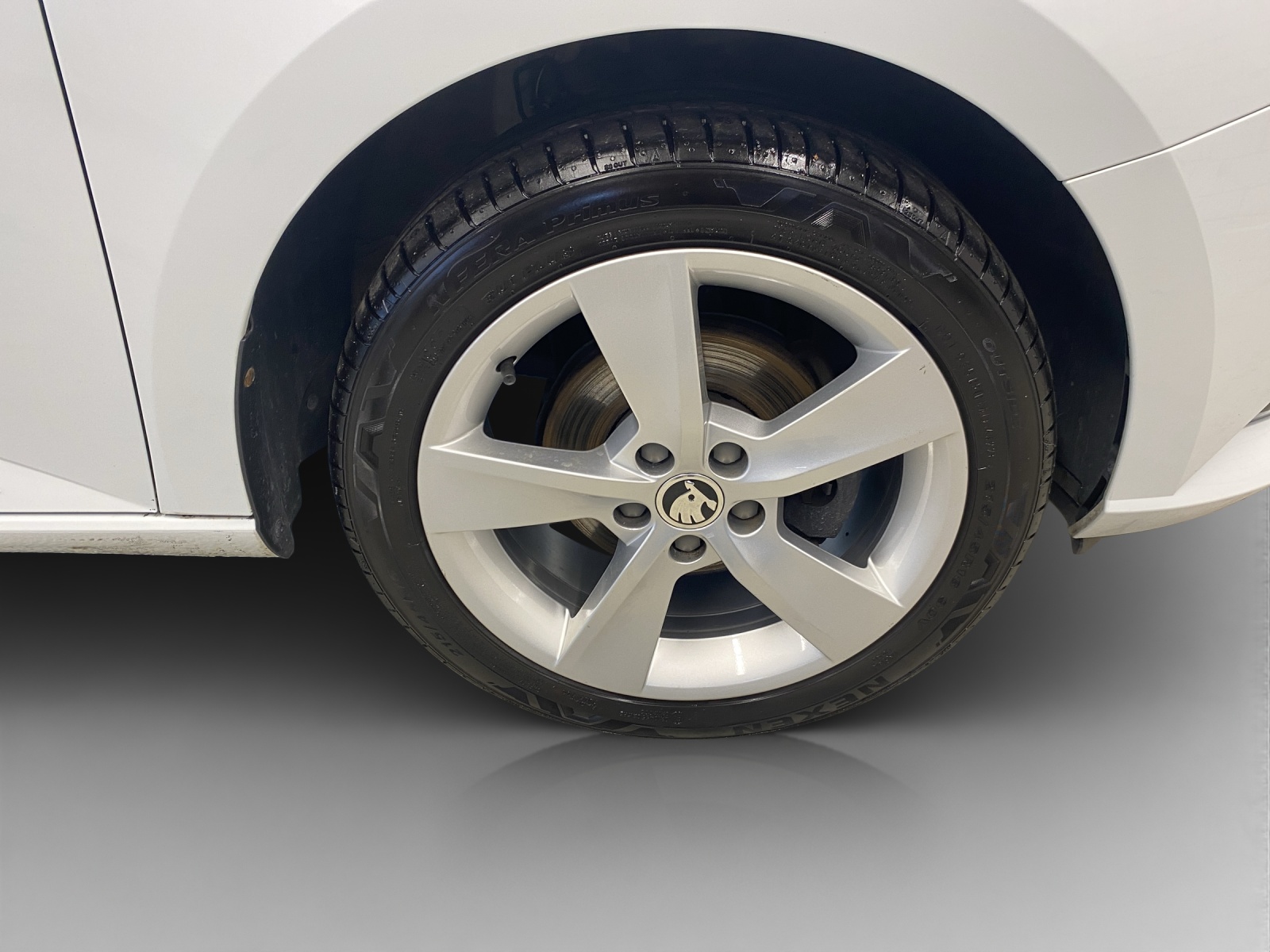 SKODA Fabia 1.0 TSI Style-image-14