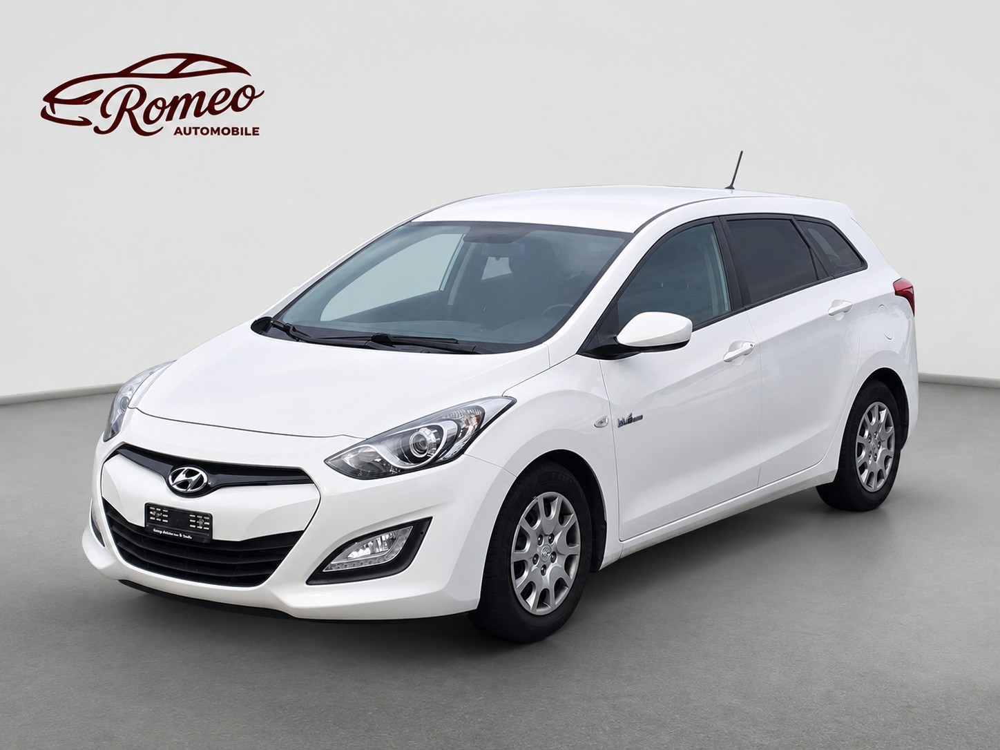 HYUNDAI i30 Wagon 1.6 CRDi Comfort ** Frisch ab MFK und Service **