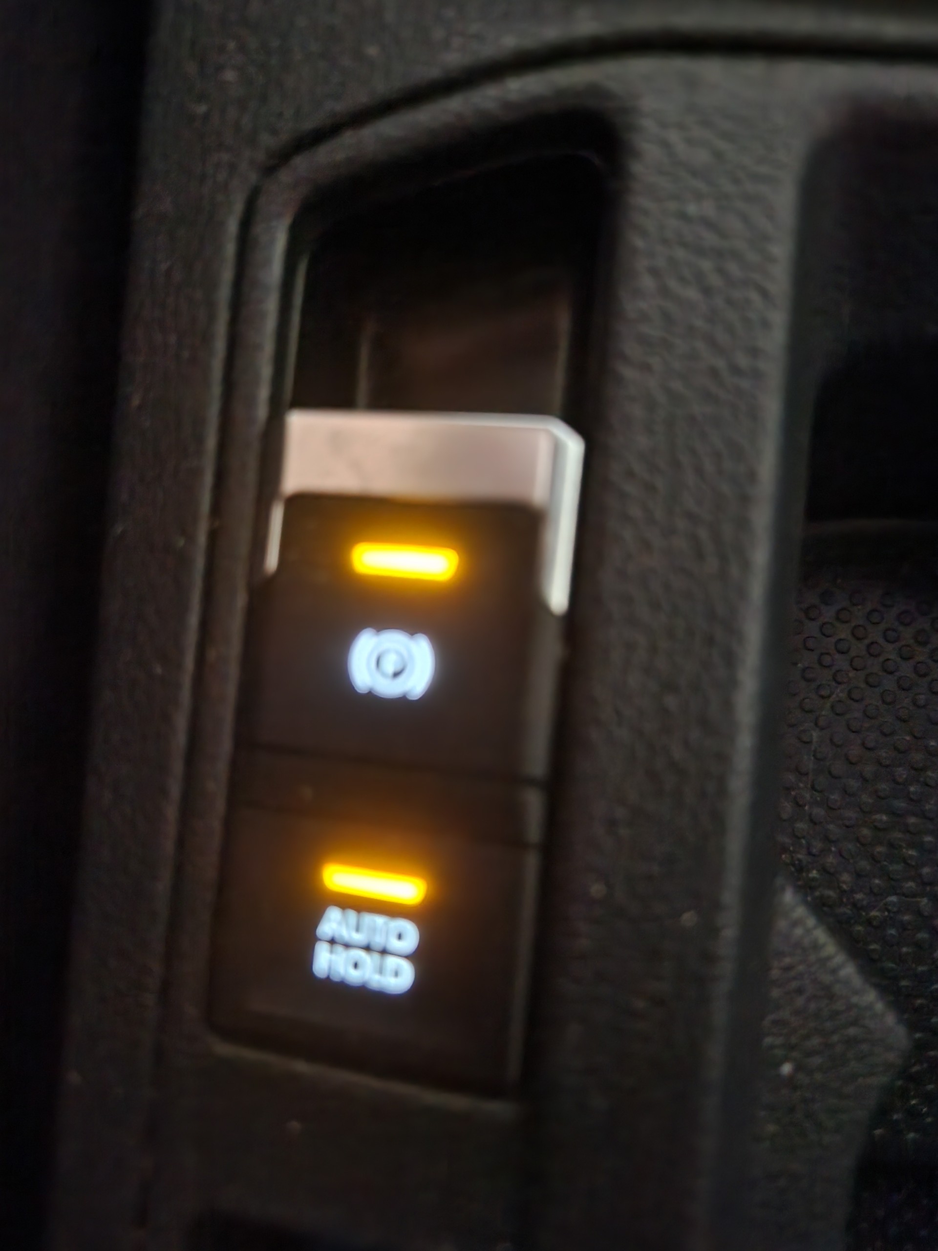 VW 2.0 TDI SCR Sport DSG 4motion-image-15